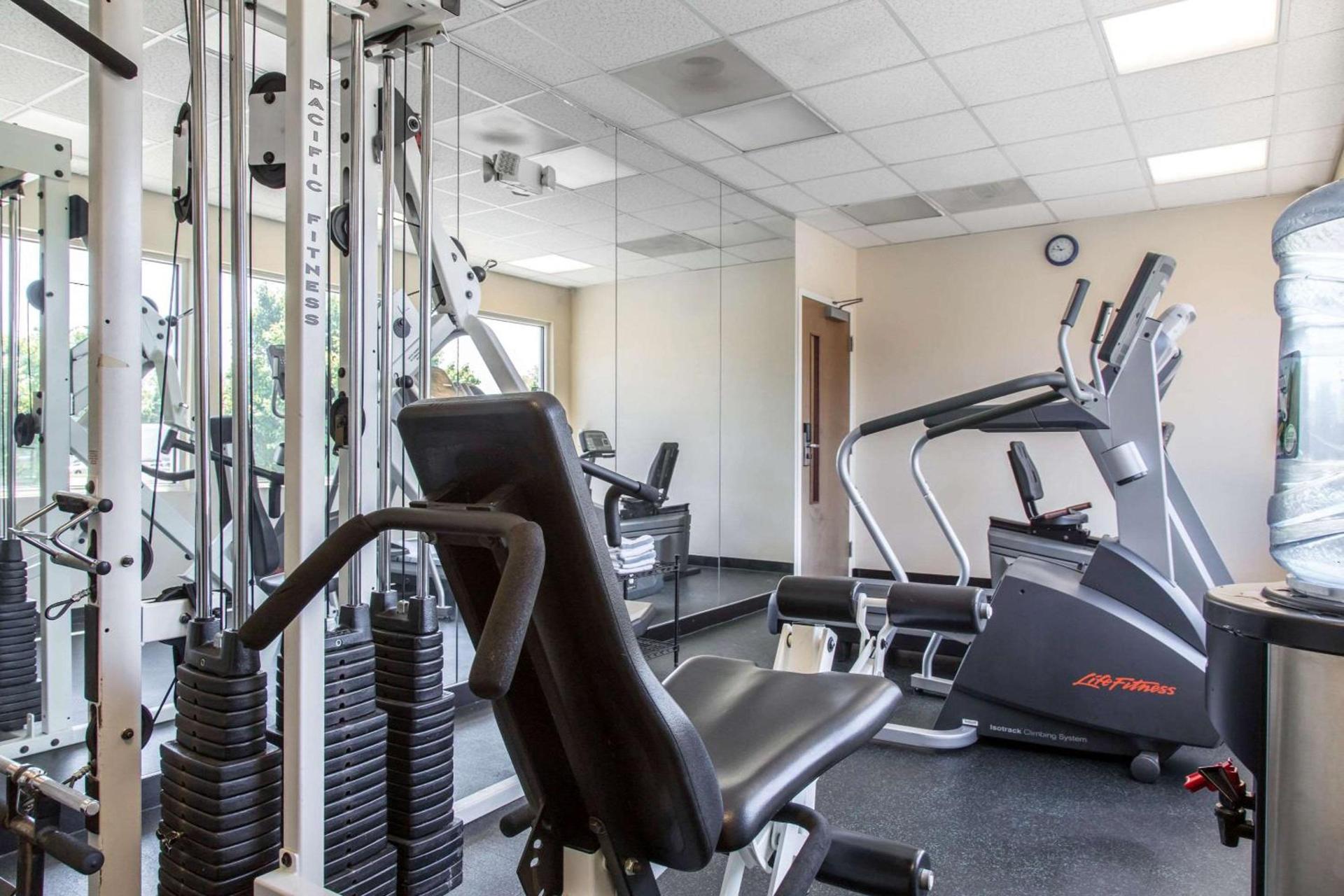 Quality Inn & Suites Danbury near University photo 8