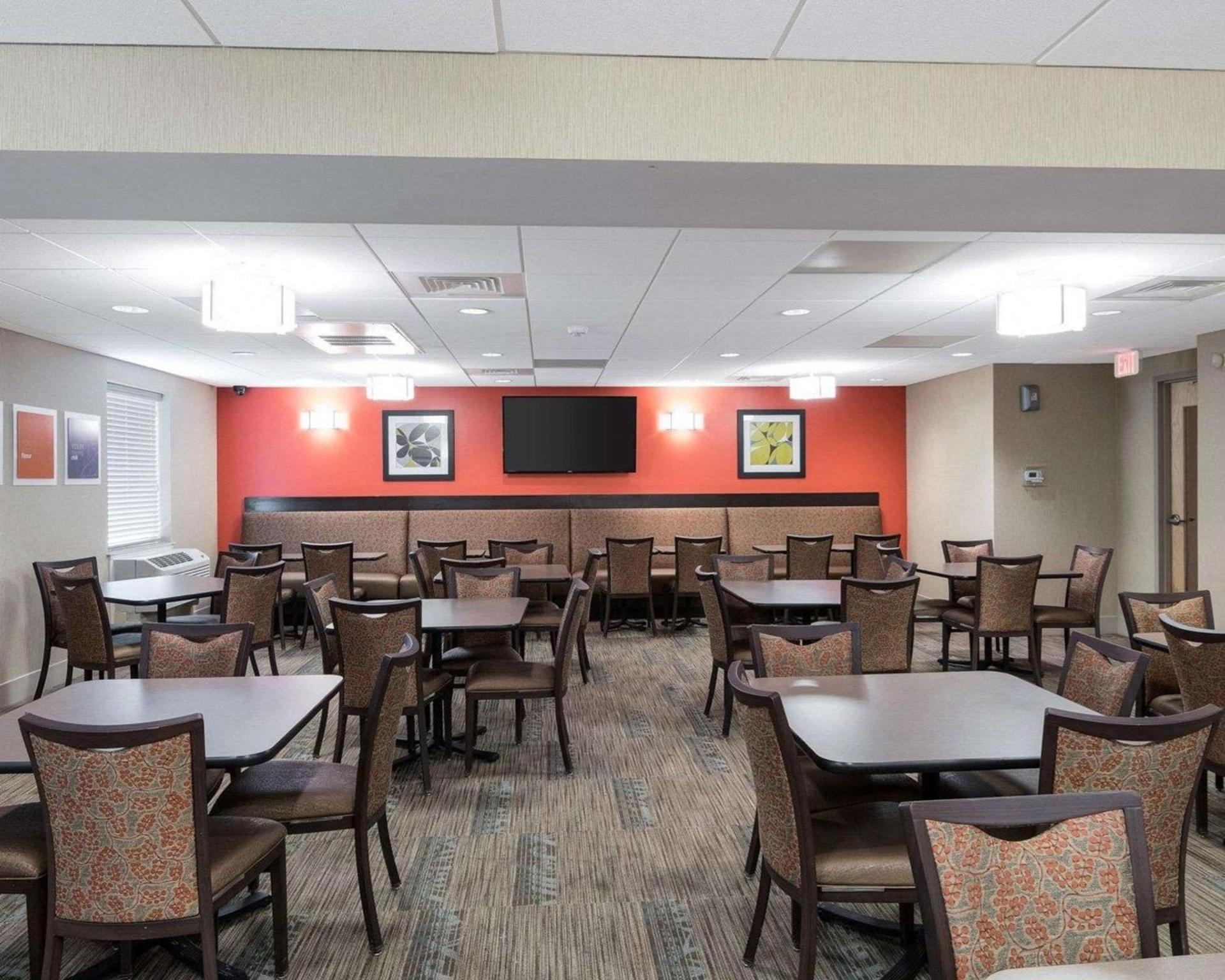 Comfort Inn Rehoboth Beach photo 11