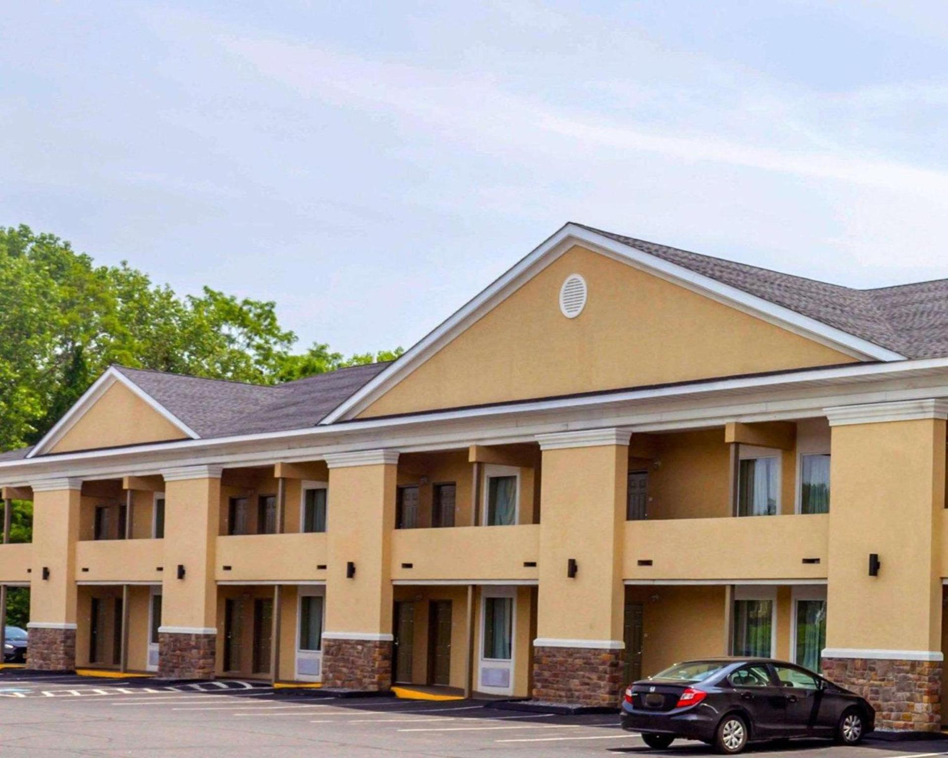 Quality Inn Waterbury East photo 25