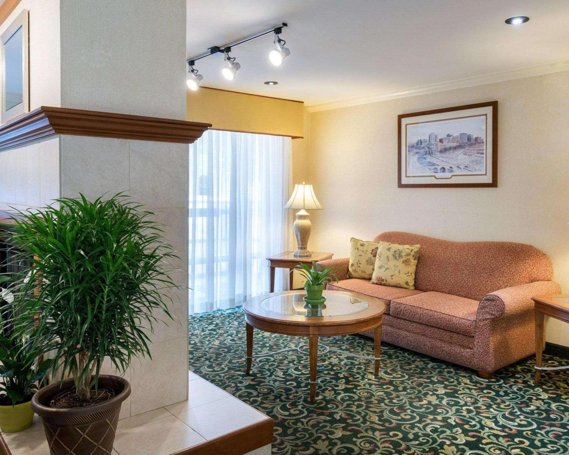 Quality Inn Newark - Wilmington photo 12