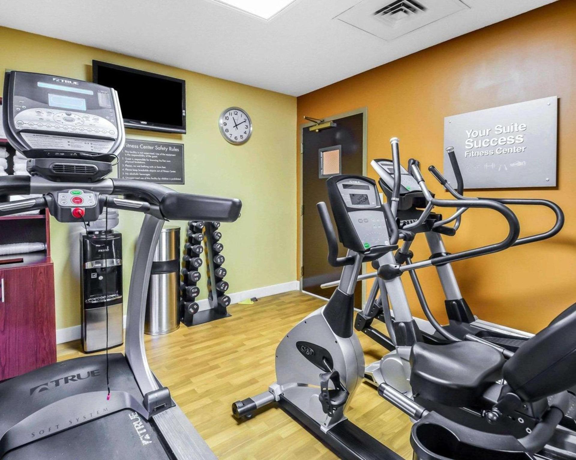Comfort Suites Tampa - Brandon photo 6