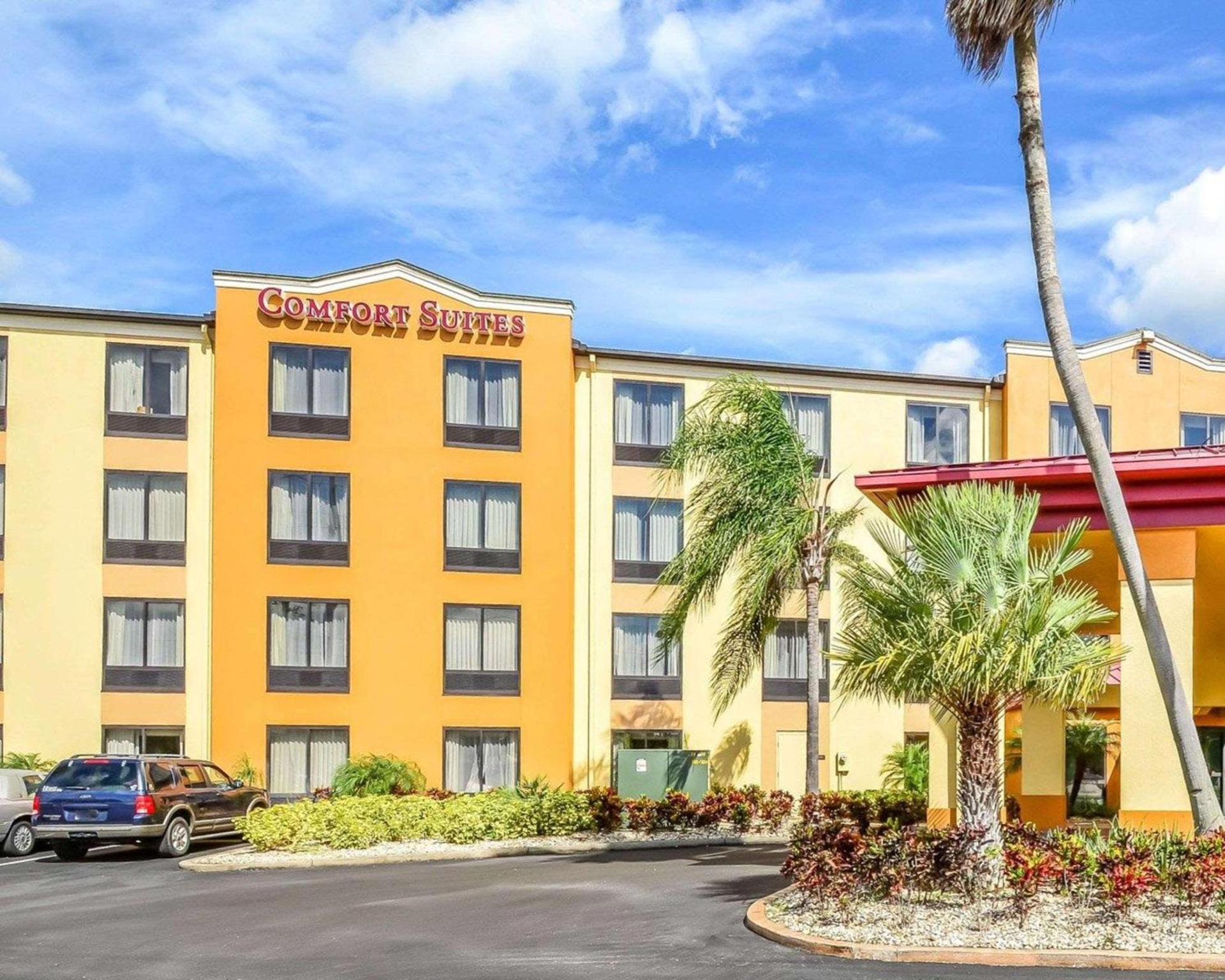 Comfort Suites Tampa - Brandon photo 4