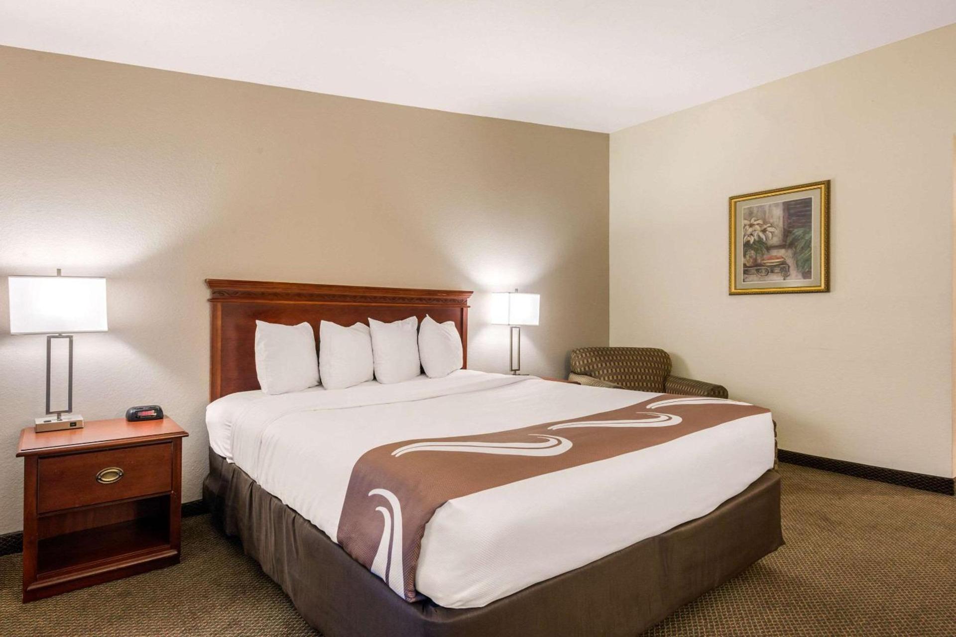 Quality Inn & Suites Tarpon Springs South photo 16