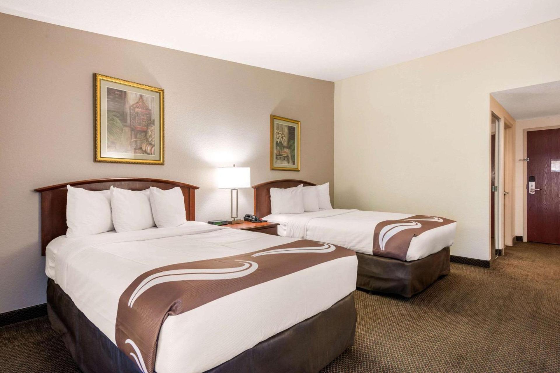 Quality Inn & Suites Tarpon Springs South photo 12