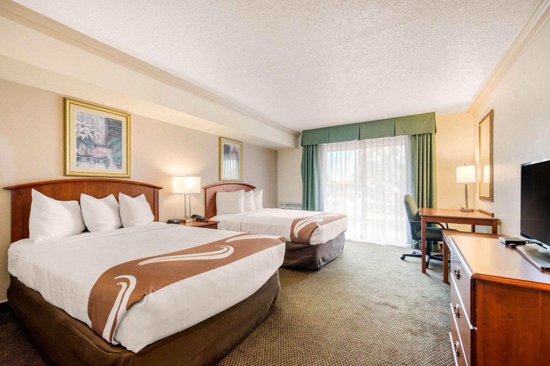 Quality Inn & Suites Tarpon Springs South photo 29
