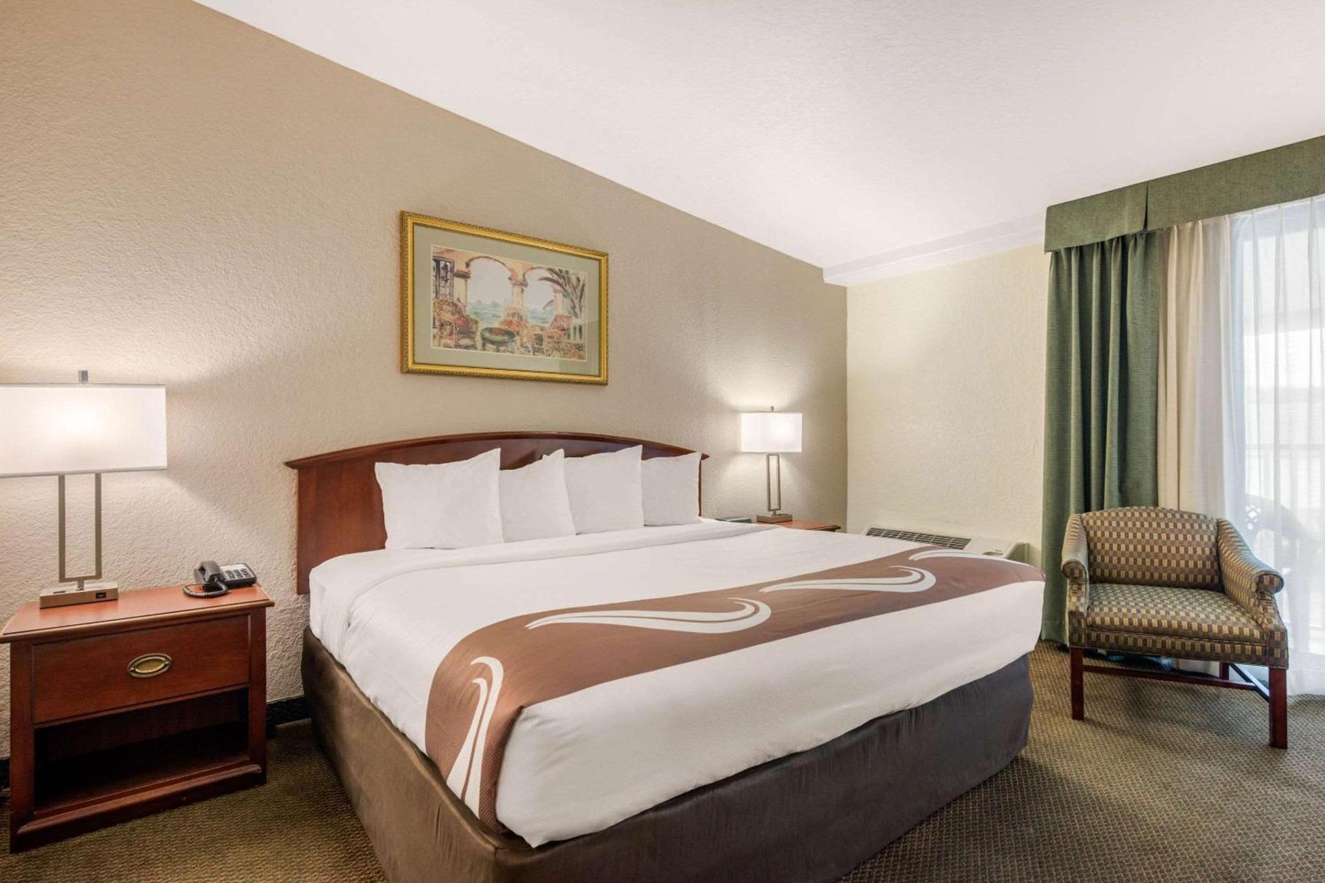 Quality Inn & Suites Tarpon Springs South photo 7