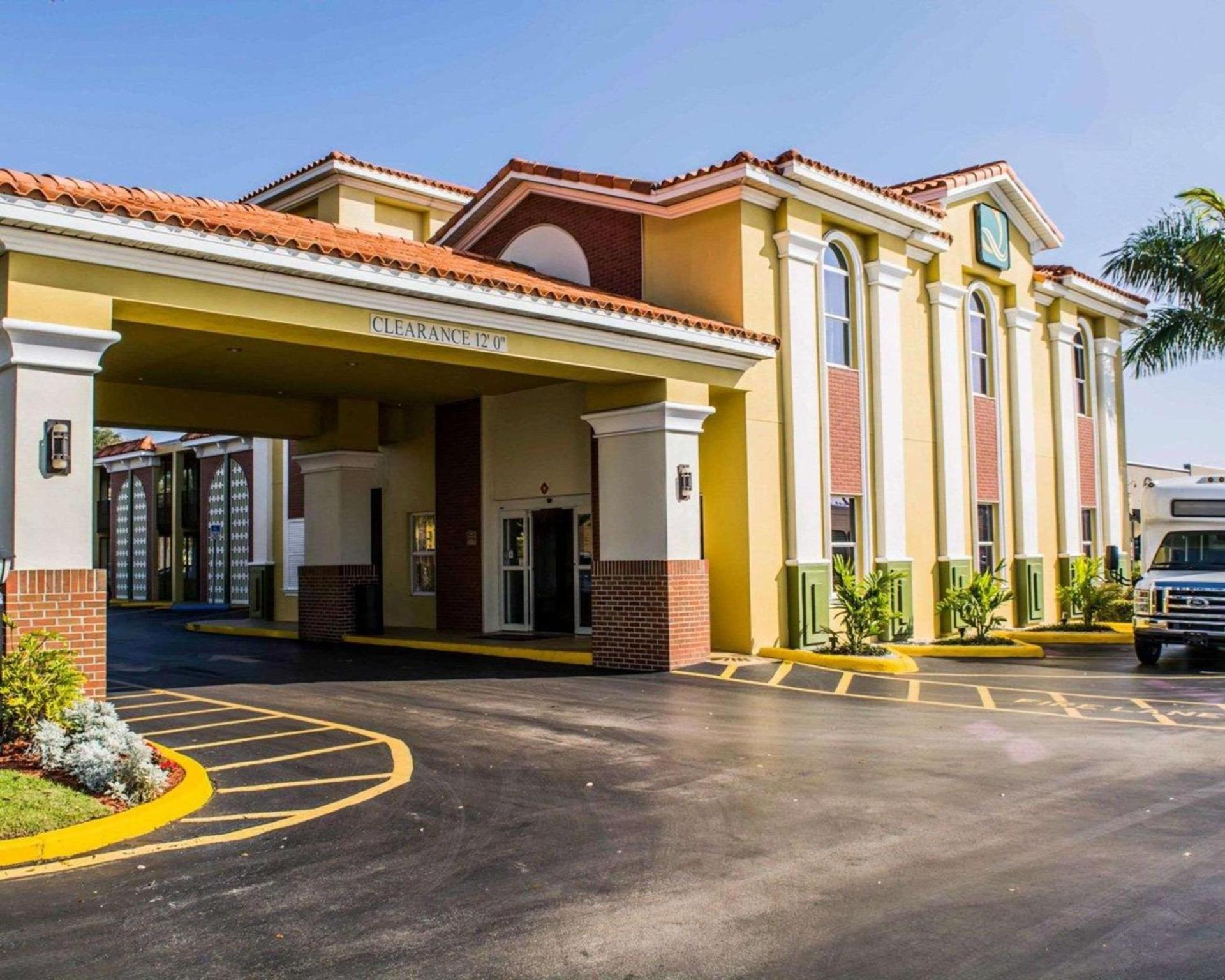 Quality Inn Tampa Airport - Cruise Port photo 4