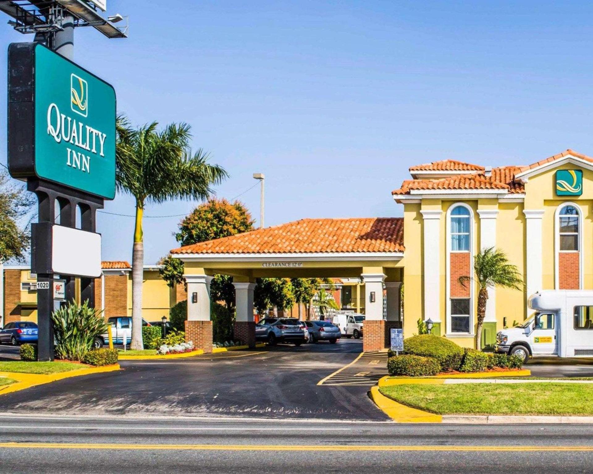 Quality Inn Tampa Airport - Cruise Port photo 1