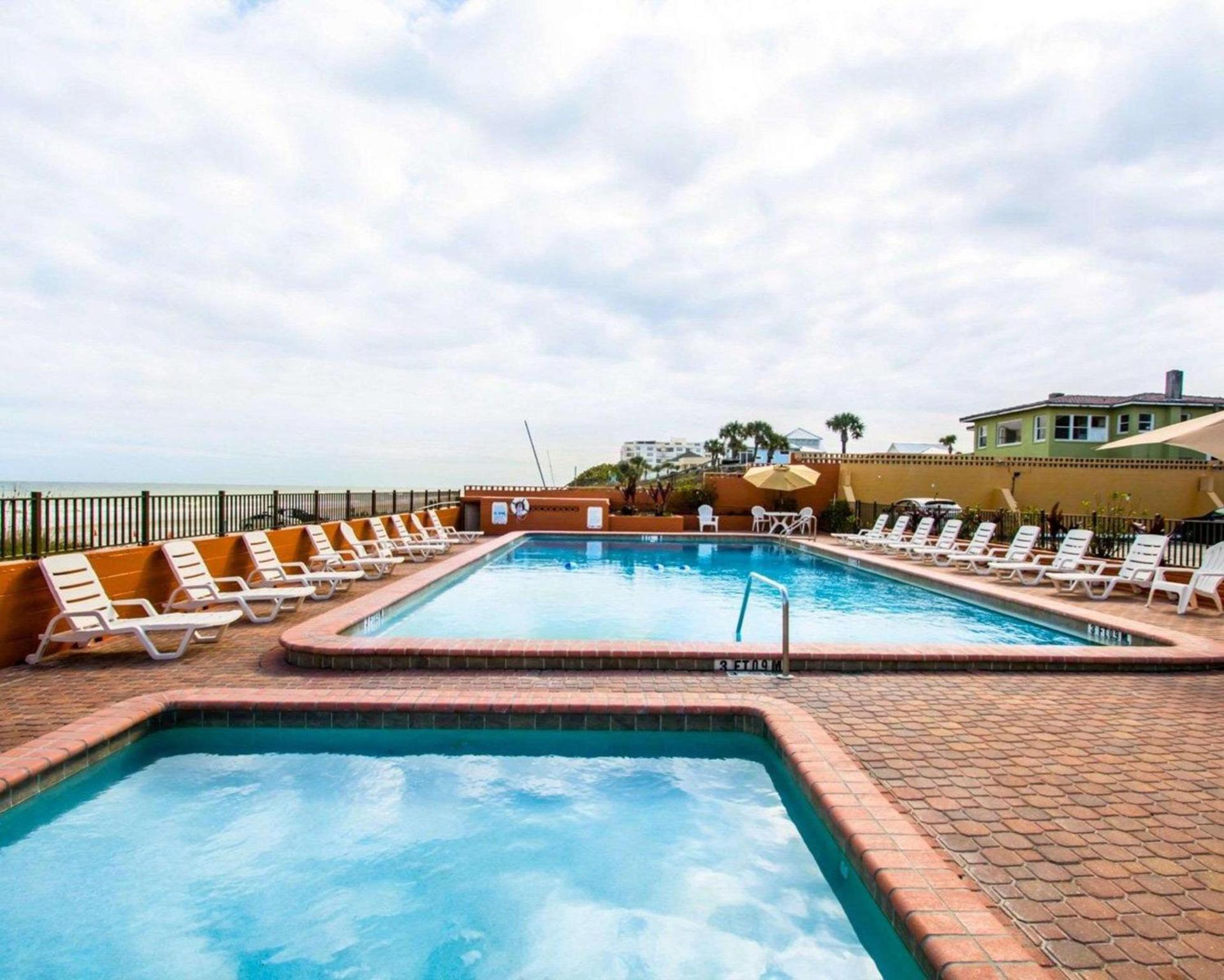 Comfort Inn & Suites Ormond Beach Oceanfront photo 6