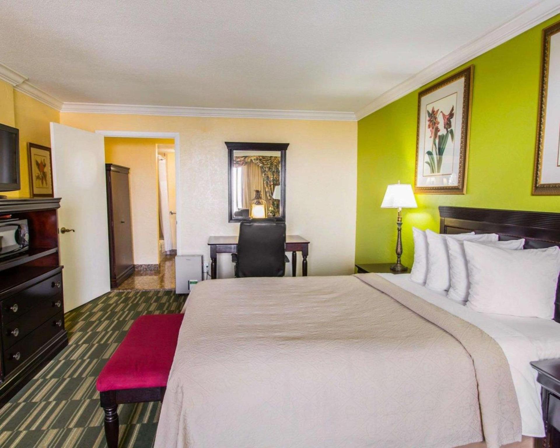 Comfort Inn & Suites Ormond Beach Oceanfront photo 12