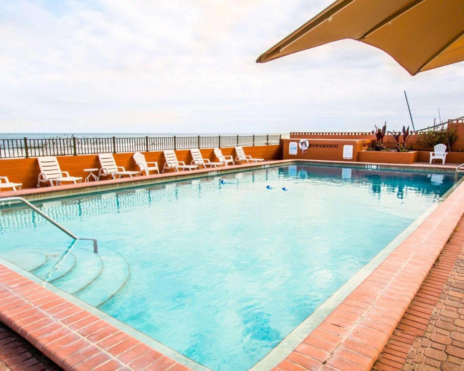 Comfort Inn & Suites Ormond Beach Oceanfront photo 15