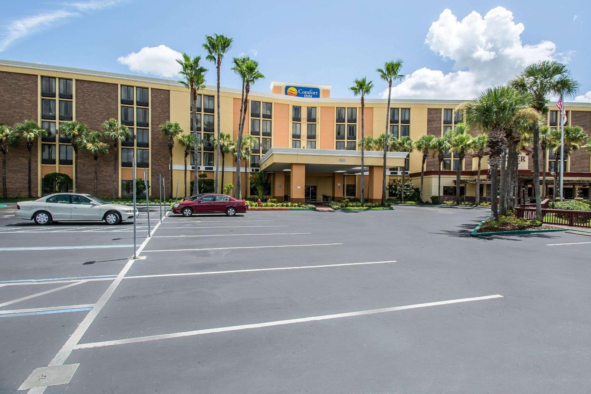 The Adventure Hotel by the Parks photo 2