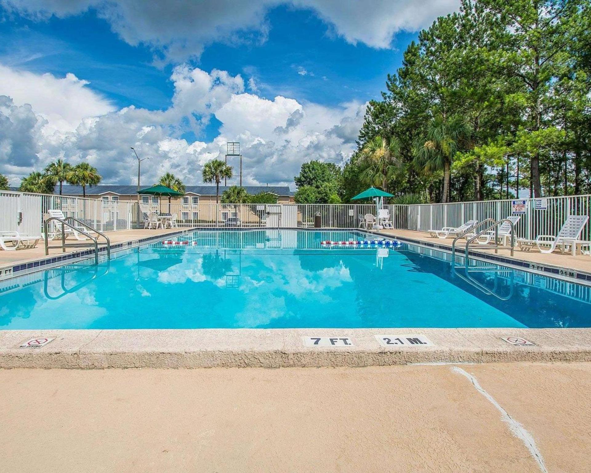 Rodeway Inn Gainesville - University Area photo 14