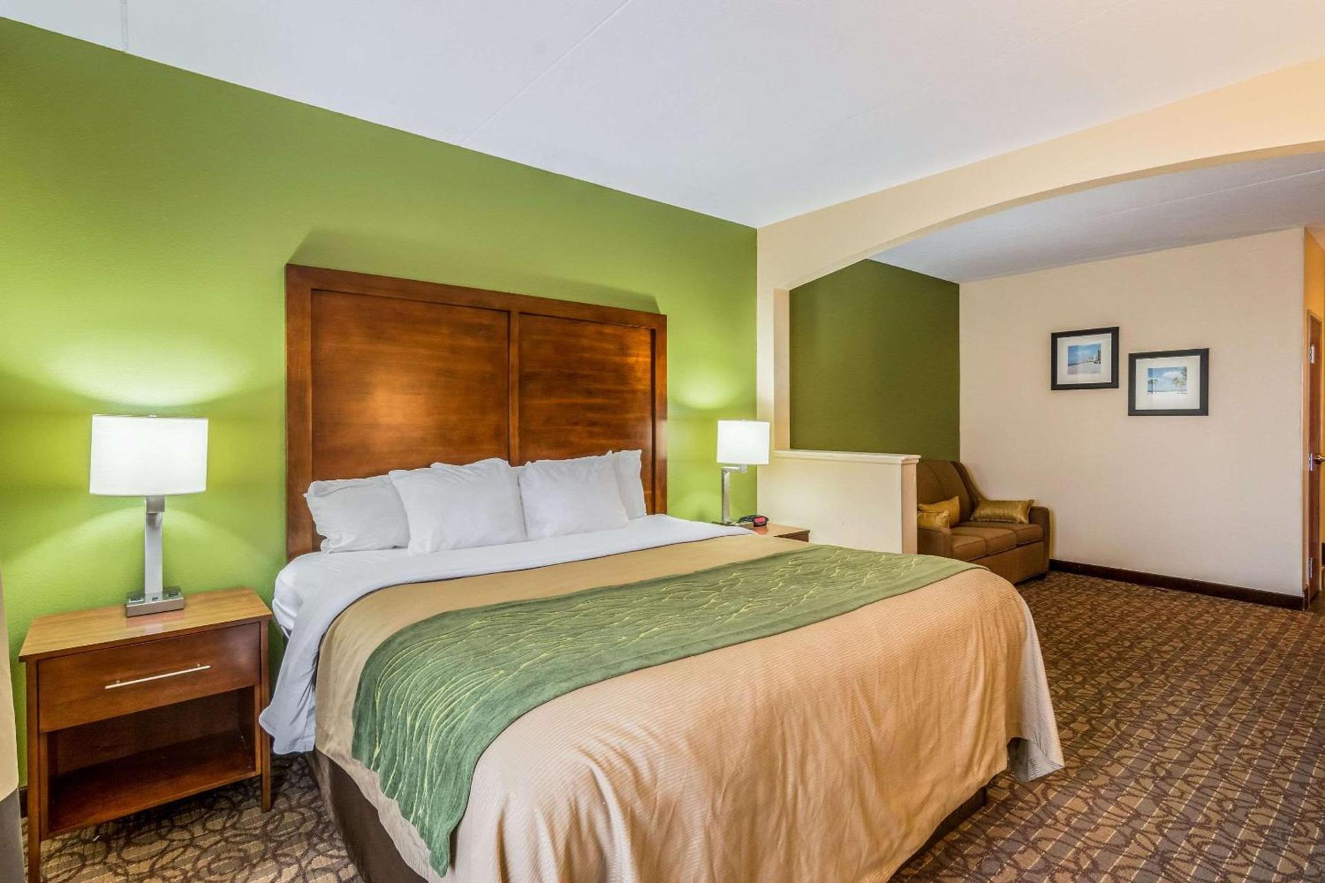 Comfort Inn & Suites Panama City North photo 18