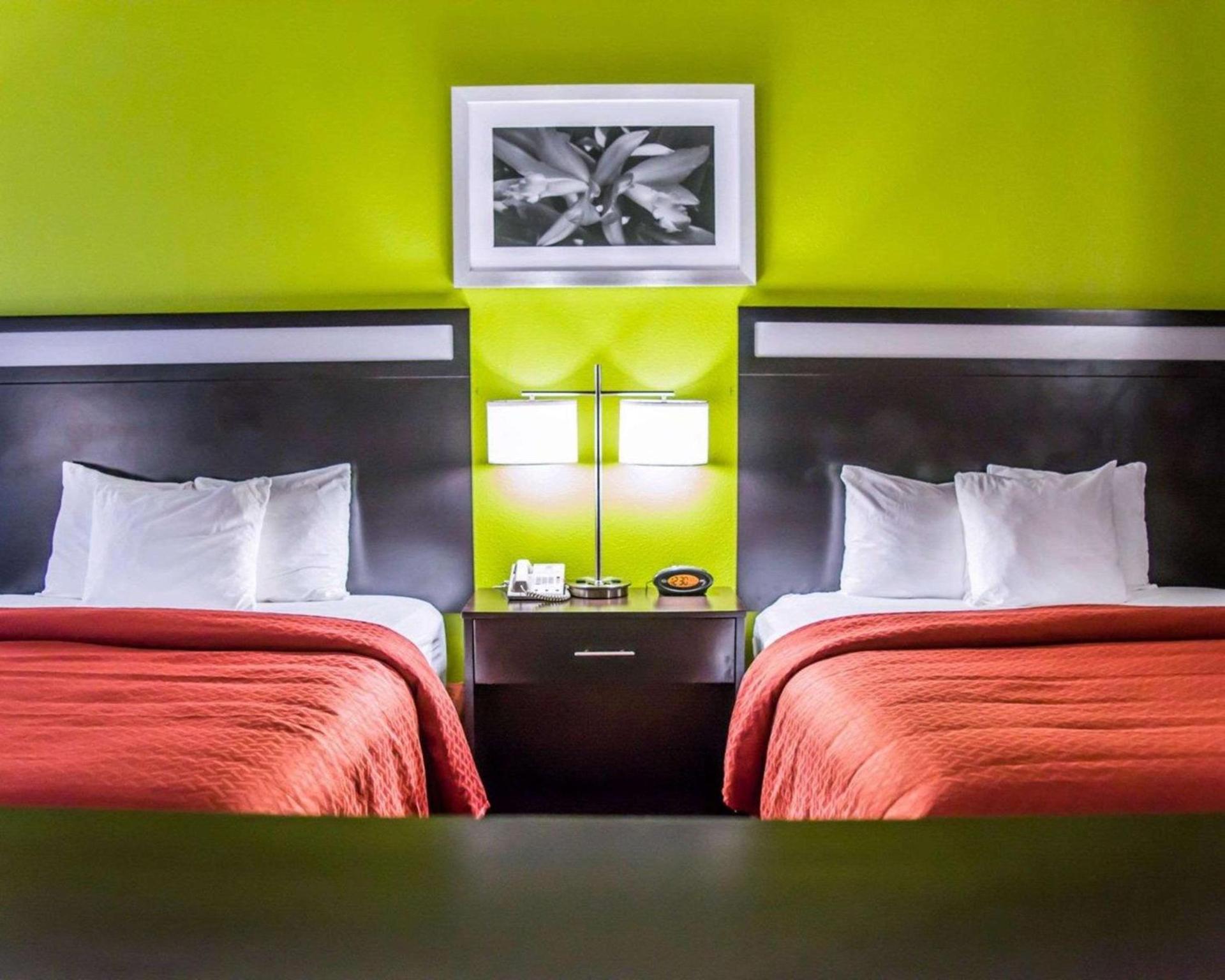Quality Suites Fort Myers I-75 photo 12
