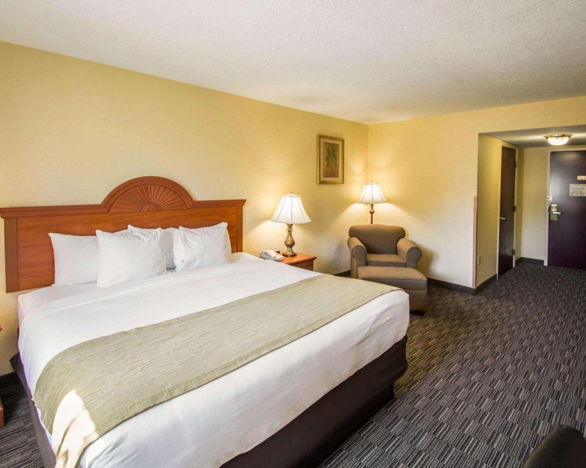 Comfort Inn & Suites Jupiter I-95 photo 8