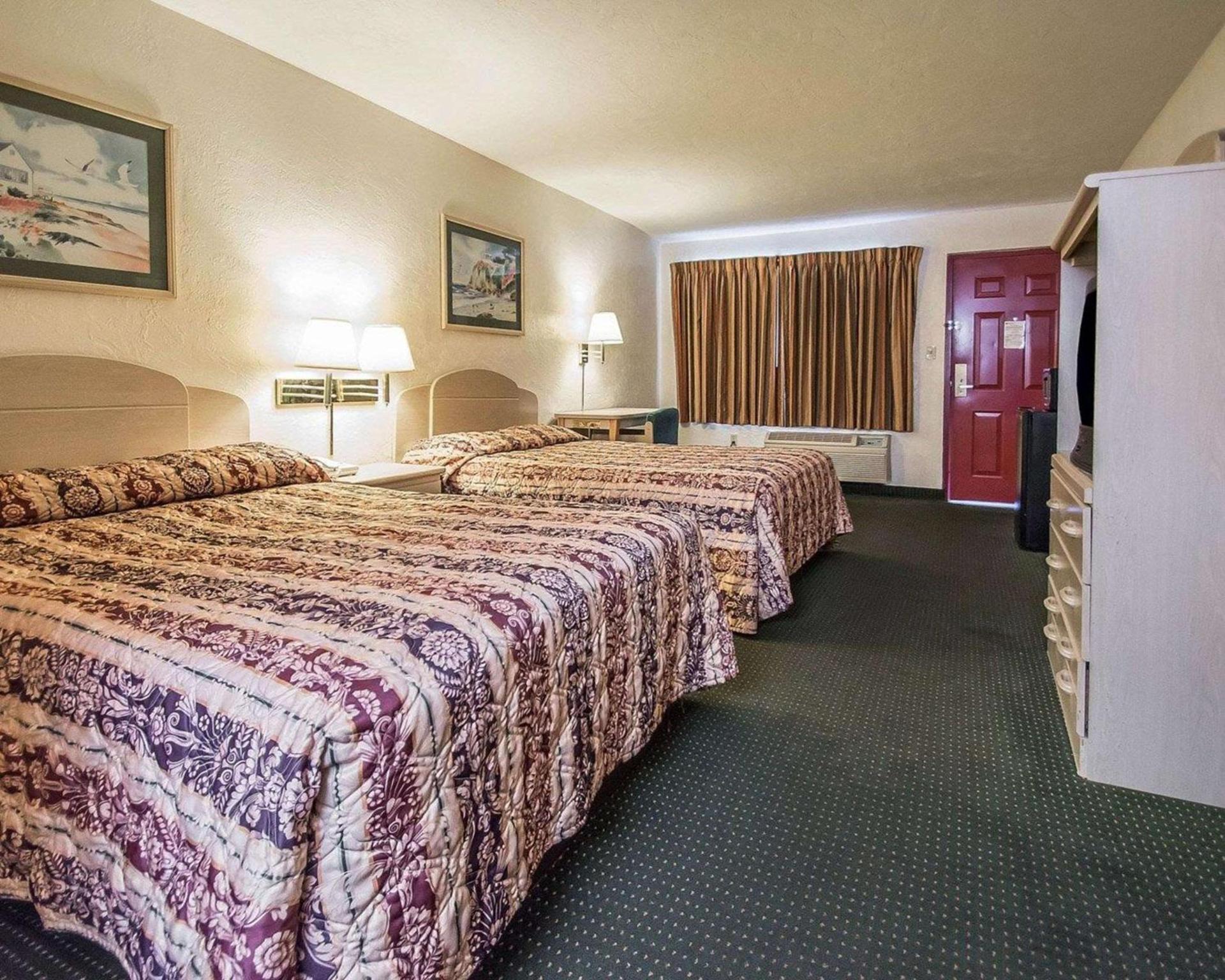 Rodeway Inn Gainesville - University Area photo 18