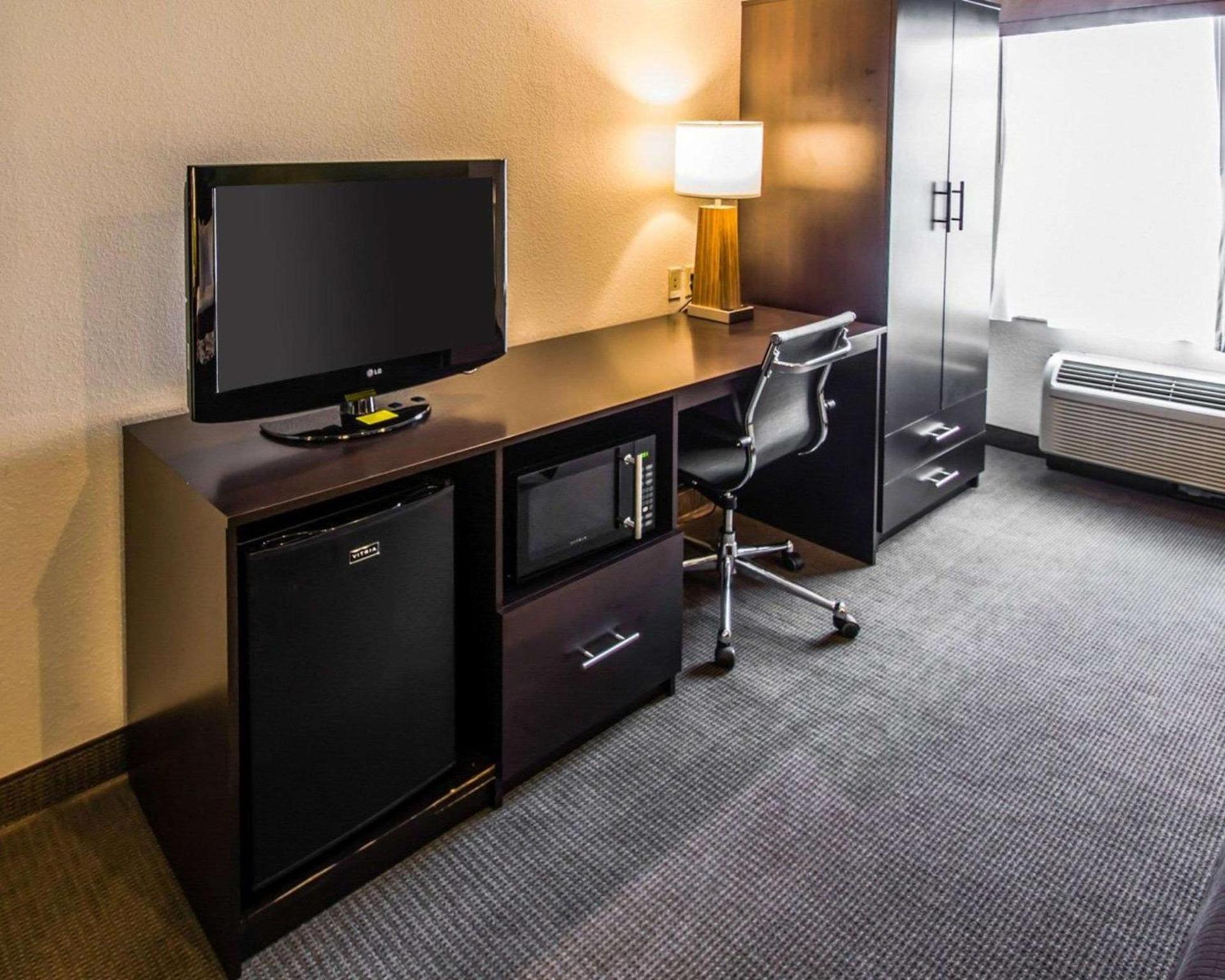 Sleep Inn & Suites Orlando International Airport photo 17