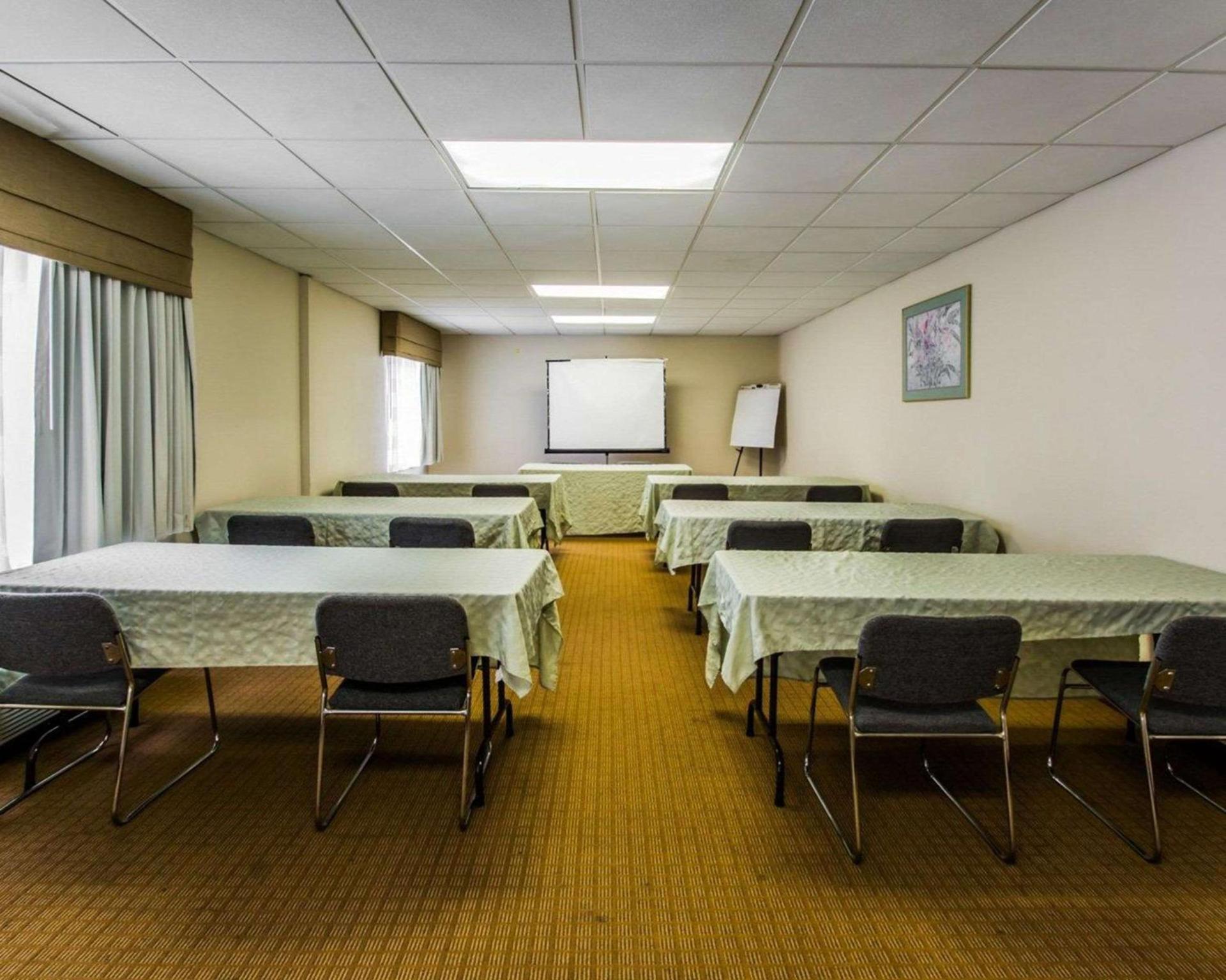Sleep Inn & Suites Orlando International Airport photo 28