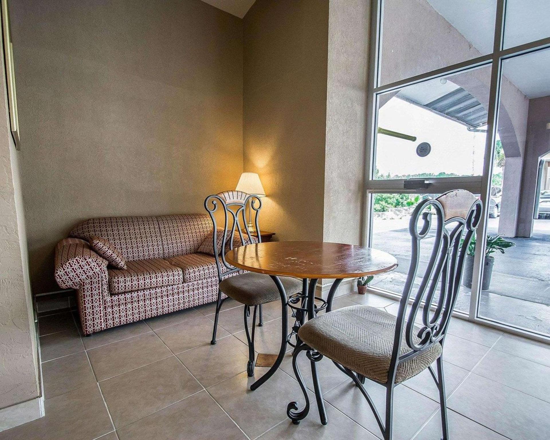 Rodeway Inn Gainesville - University Area photo 24