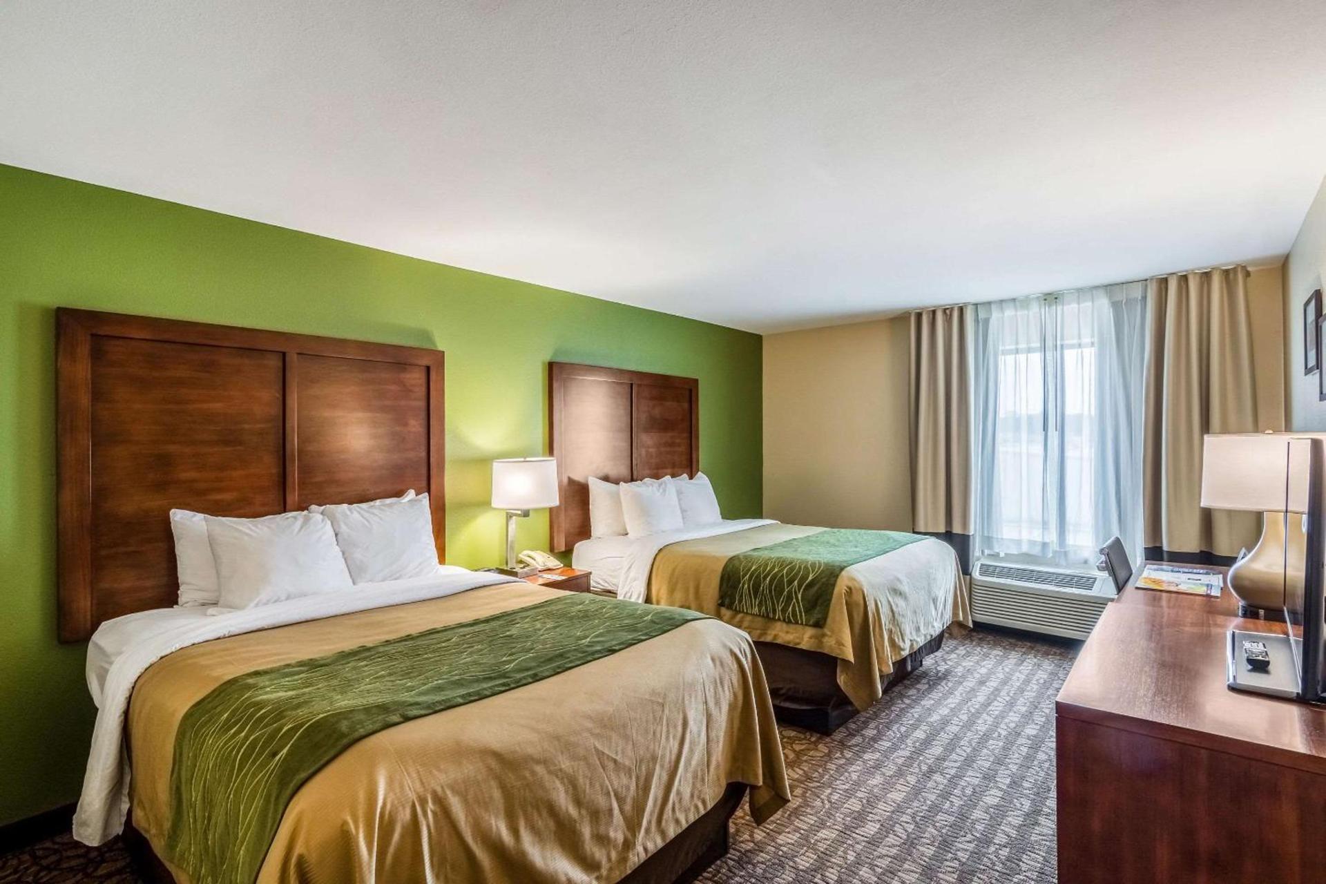 Comfort Inn & Suites Panama City North photo 9