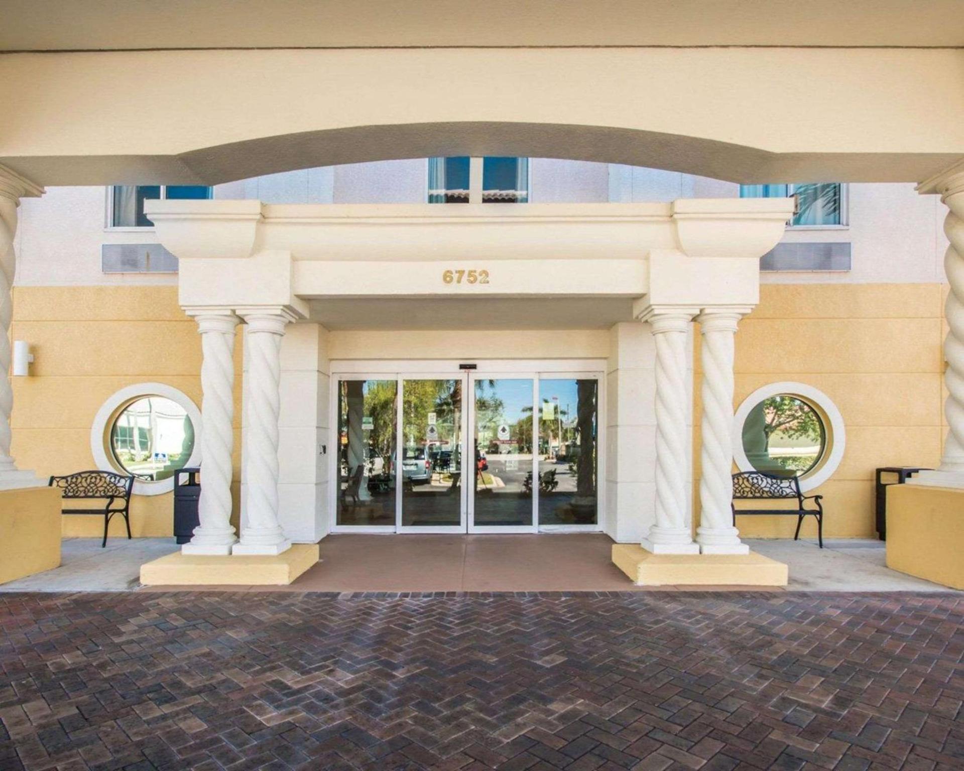 Comfort Inn & Suites Jupiter I-95 photo 27