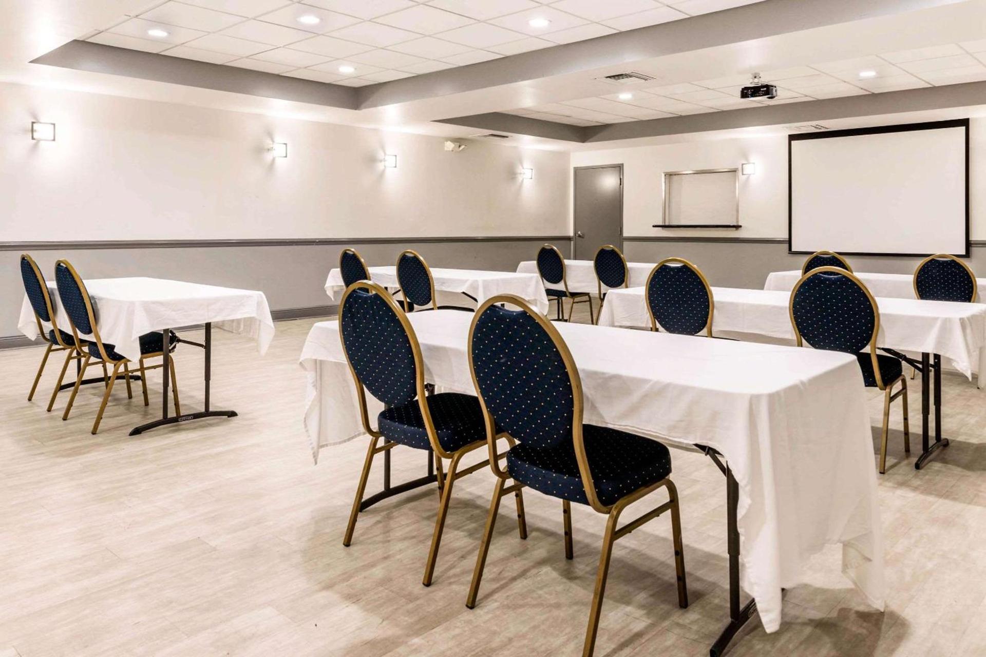 Rodeway Inn & Suites Fort Lauderdale Airport & Cruise Port photo 61