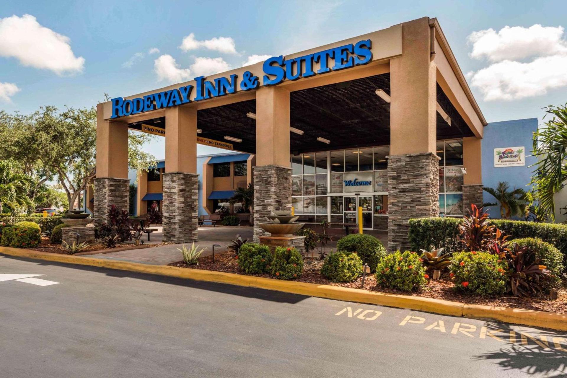 Rodeway Inn & Suites Fort Lauderdale Airport & Cruise Port photo 2