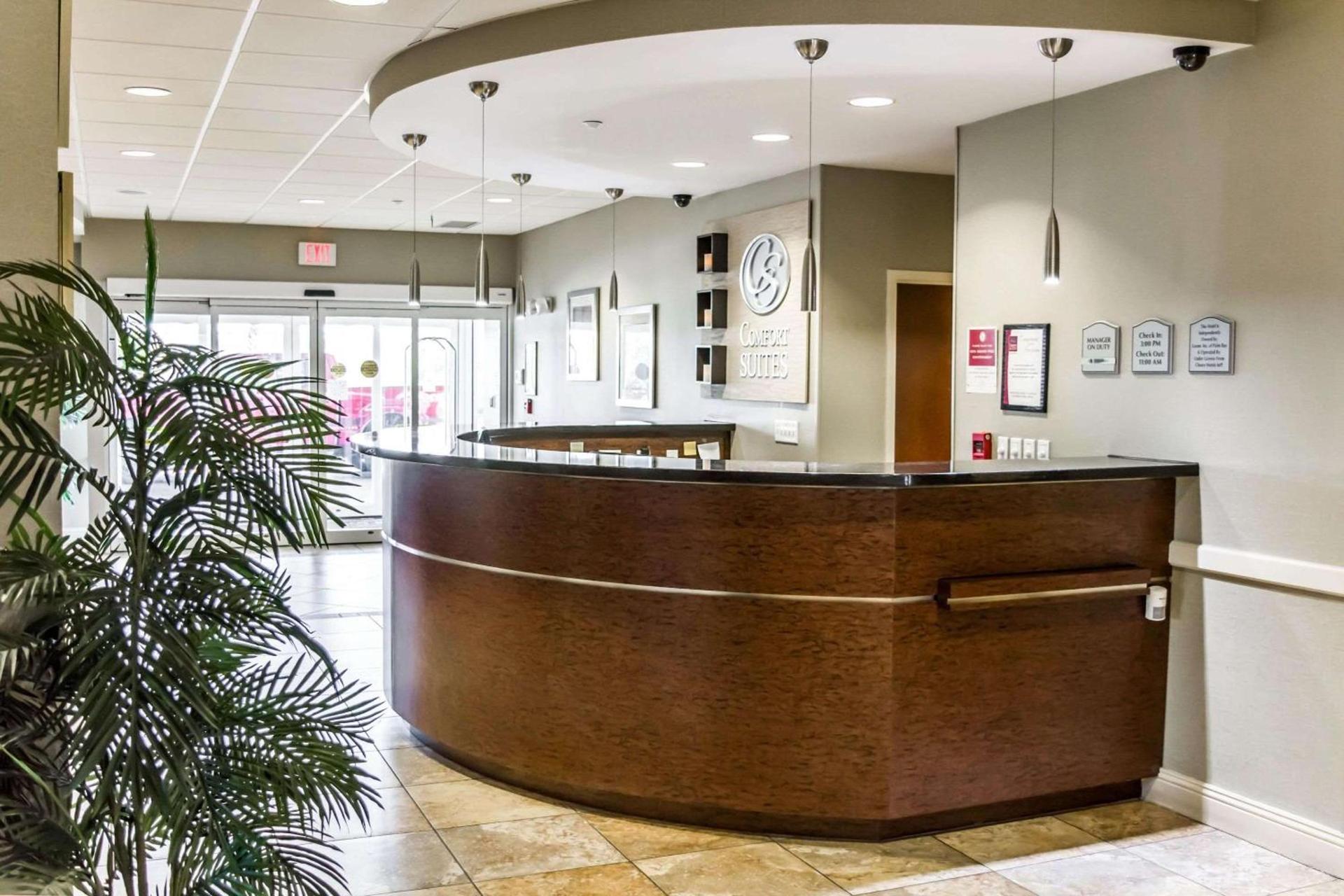 Comfort Suites Palm Bay - Melbourne photo 4