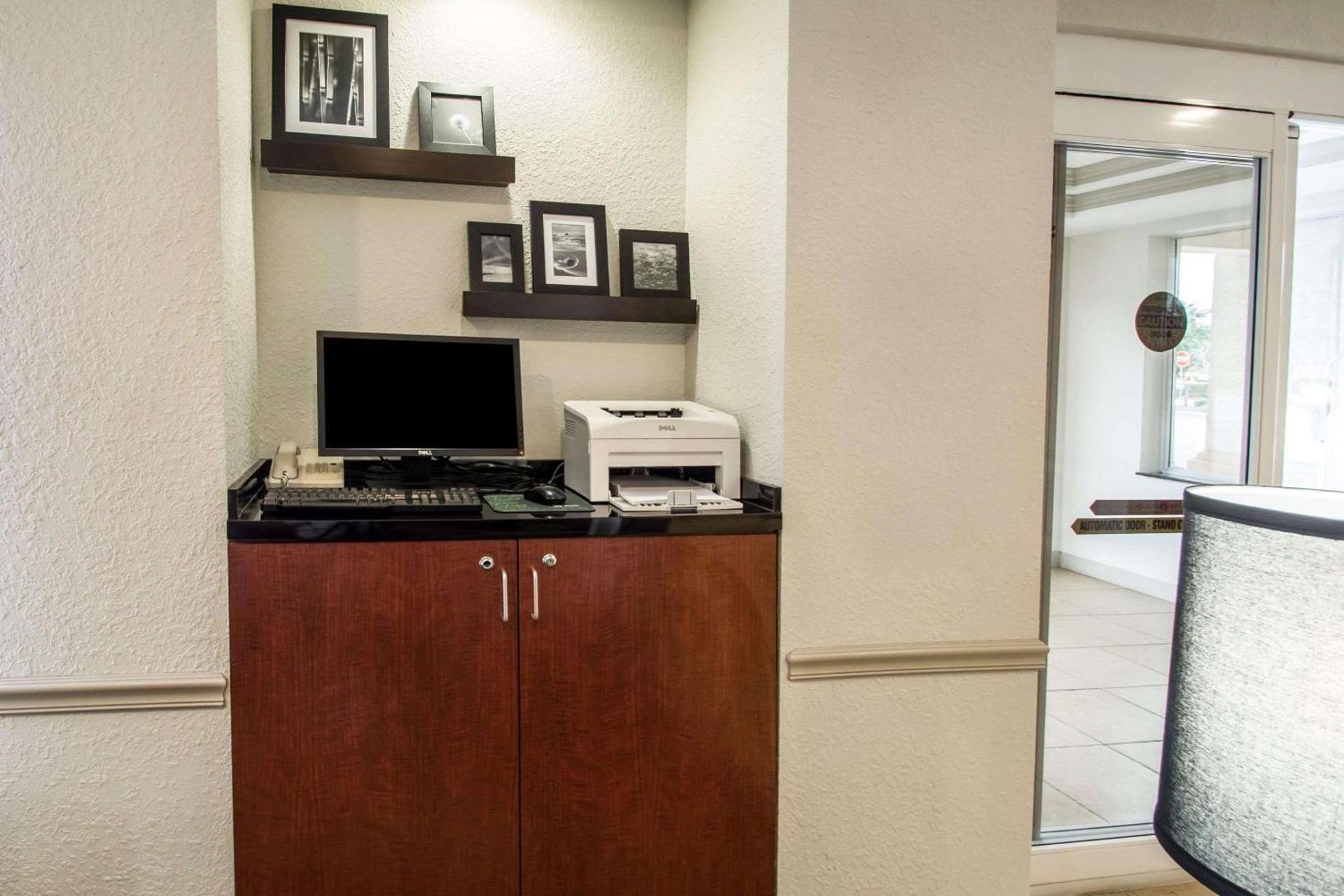 Sleep Inn & Suites Palatka North photo 23