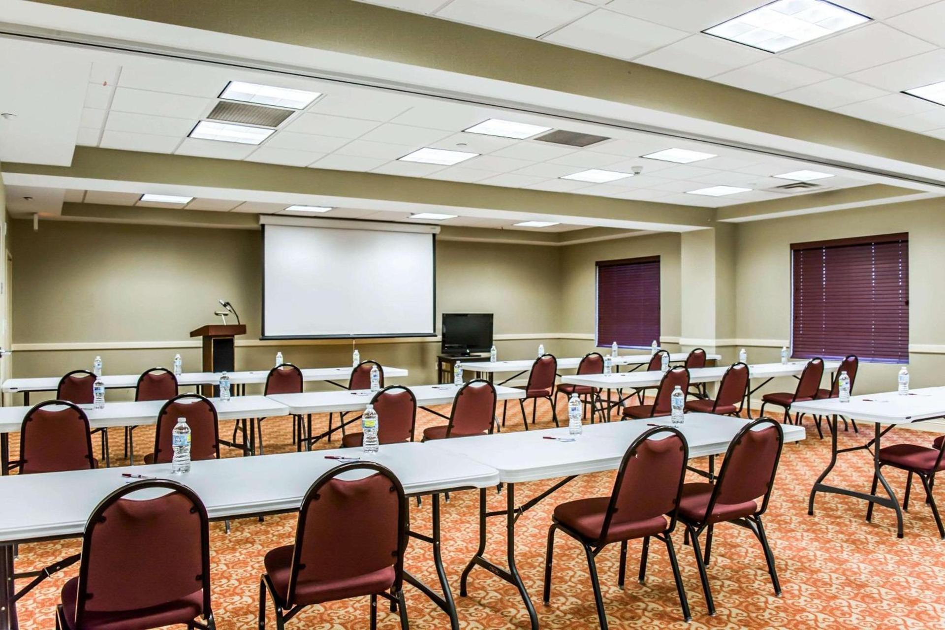 Comfort Suites Palm Bay - Melbourne photo 19