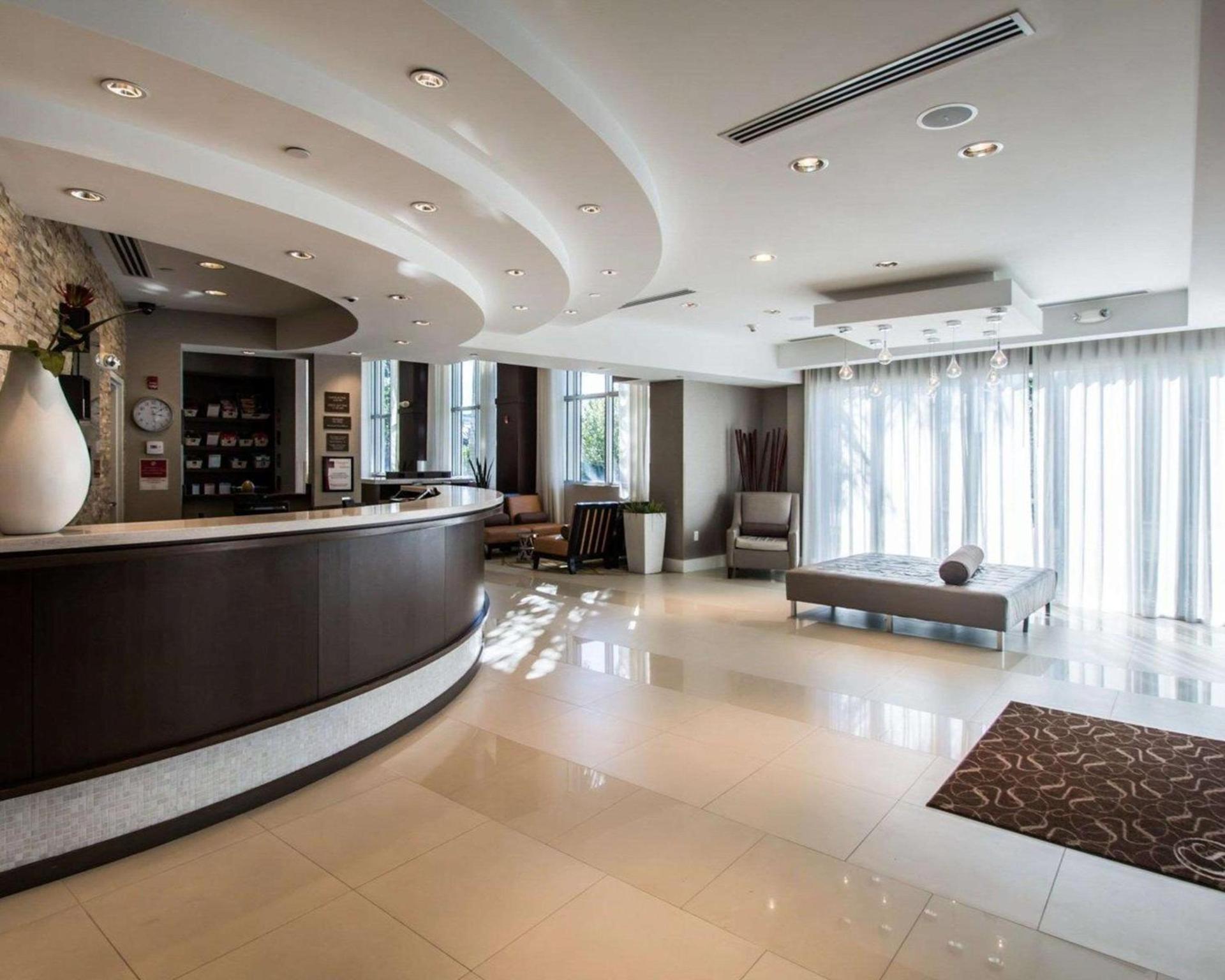 Comfort Suites Miami Airport North photo 22