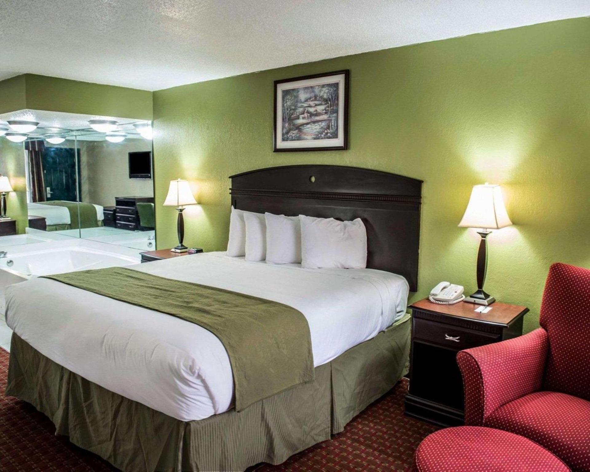 Quality Inn Chipley I-10 at Exit 120 photo 6