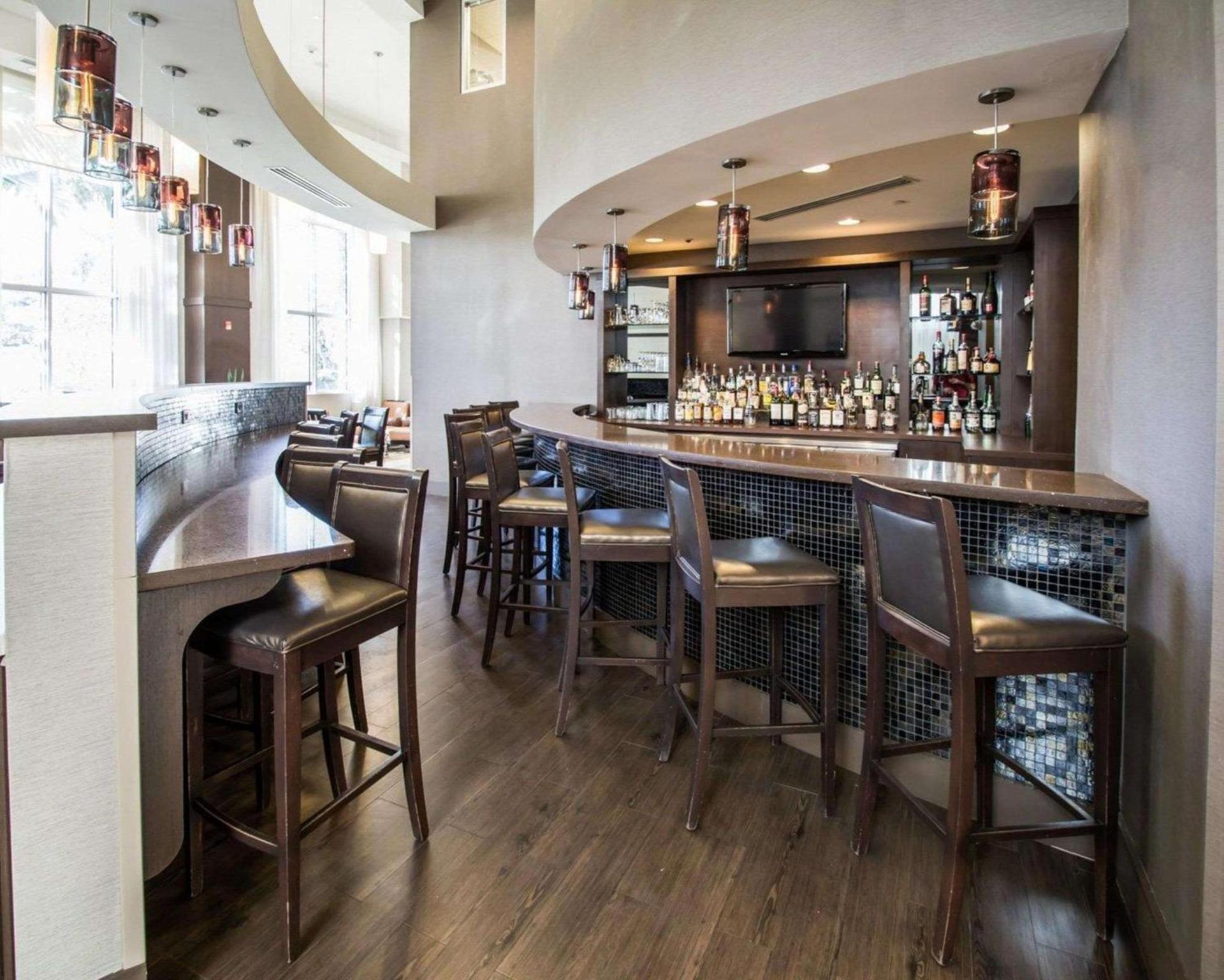 Comfort Suites Miami Airport North photo 18