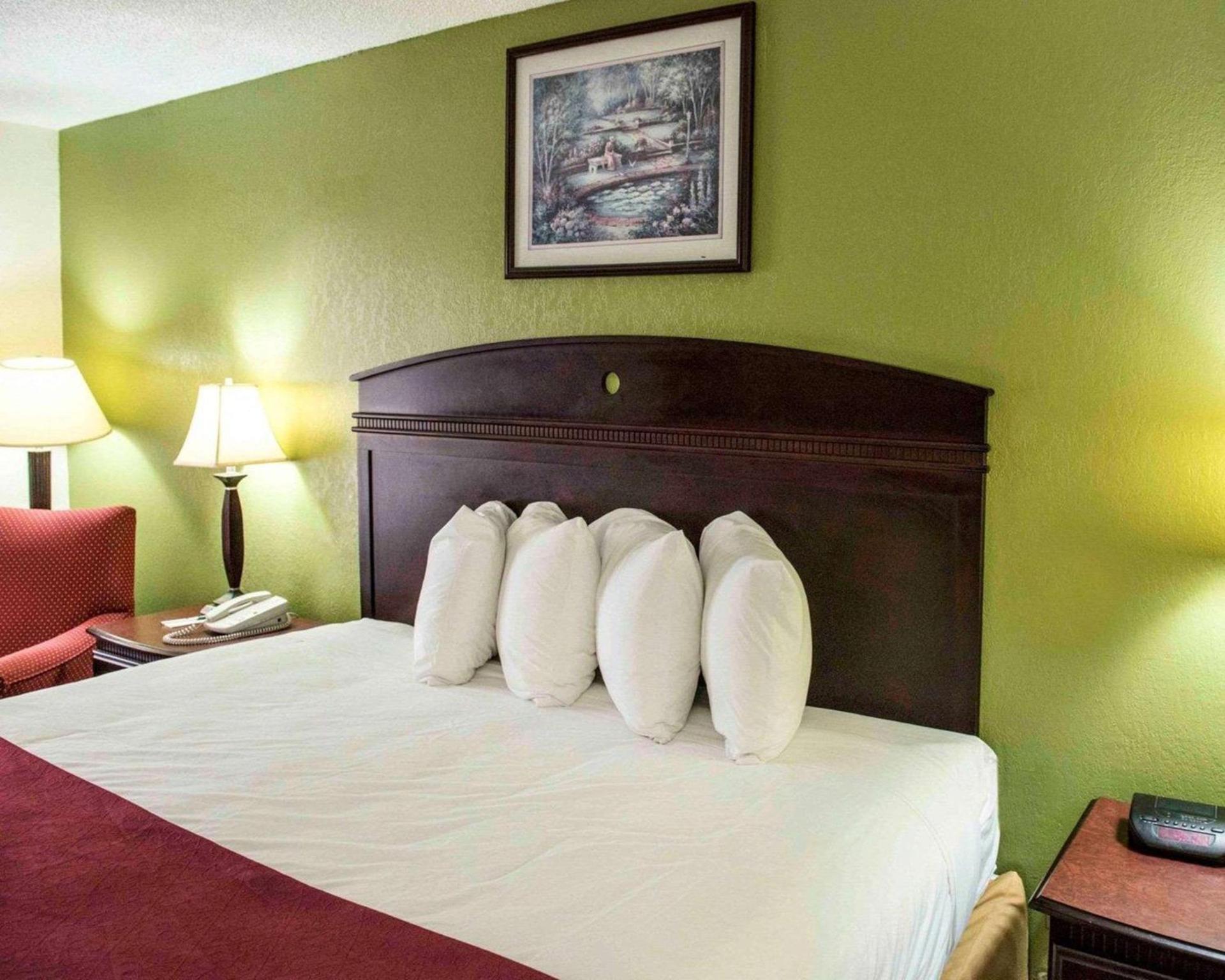 Quality Inn Chipley I-10 at Exit 120 photo 15