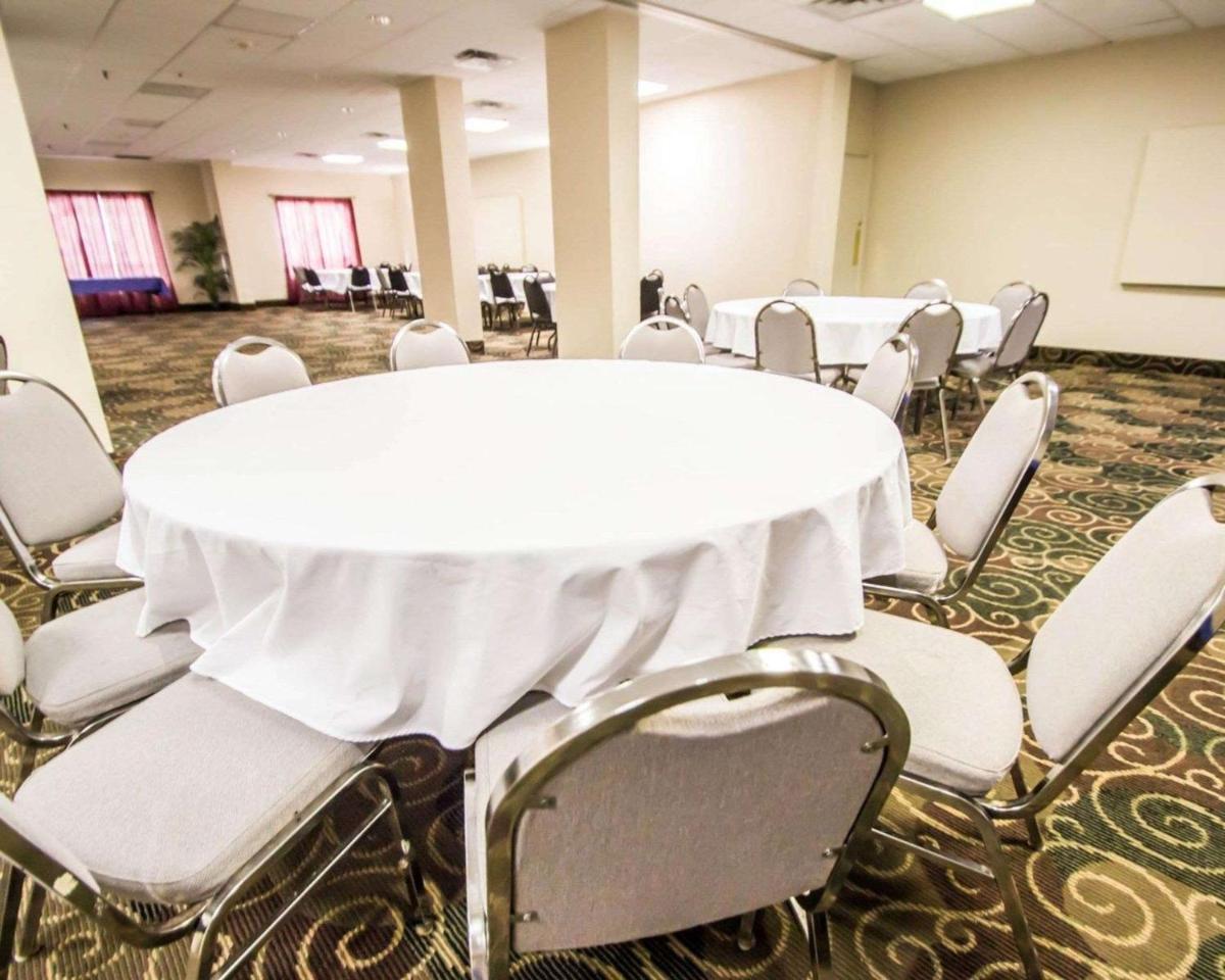 Quality Inn & Suites Orlando / Winter Park photo 21