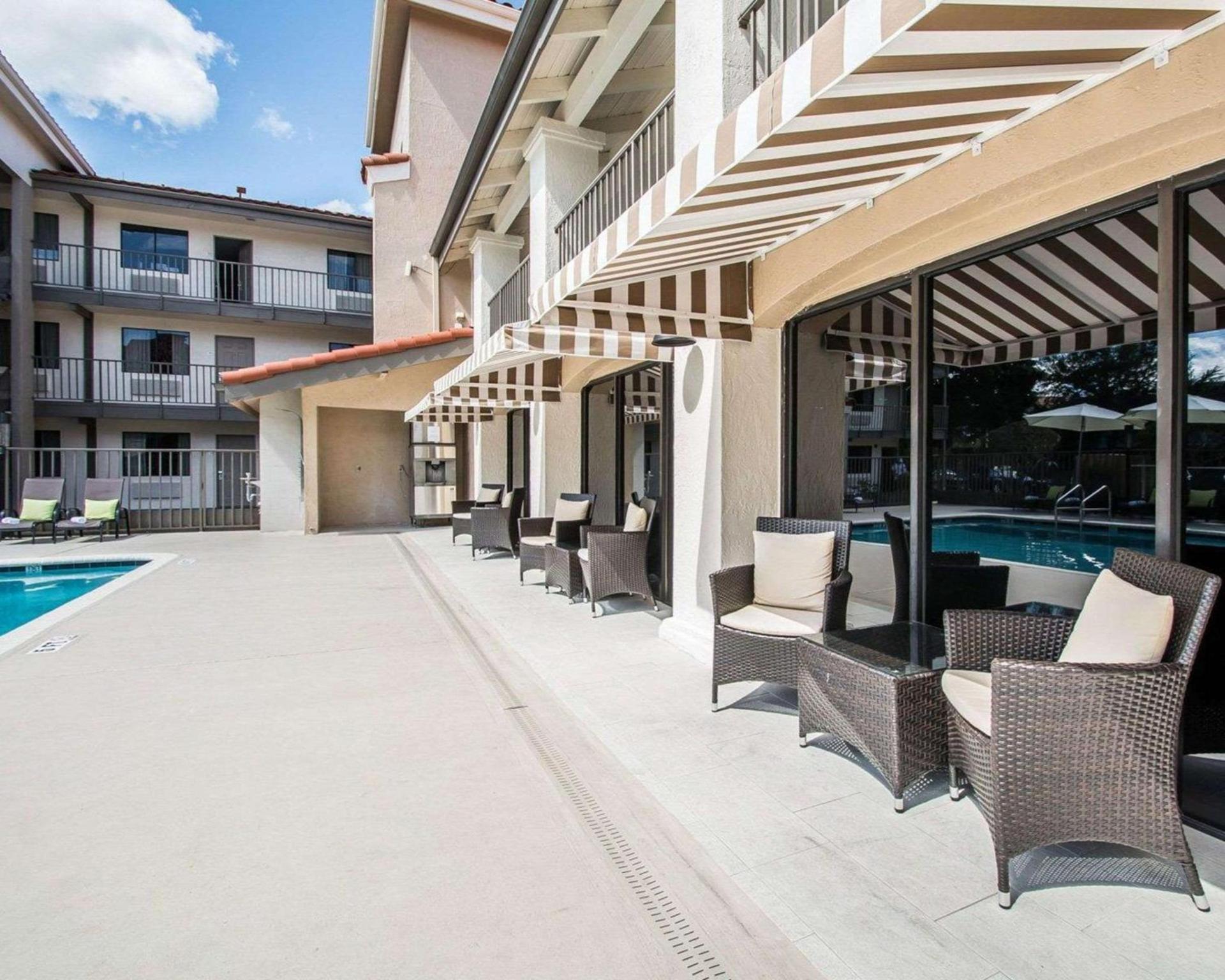 Quality Inn & Suites By the Parks photo 38
