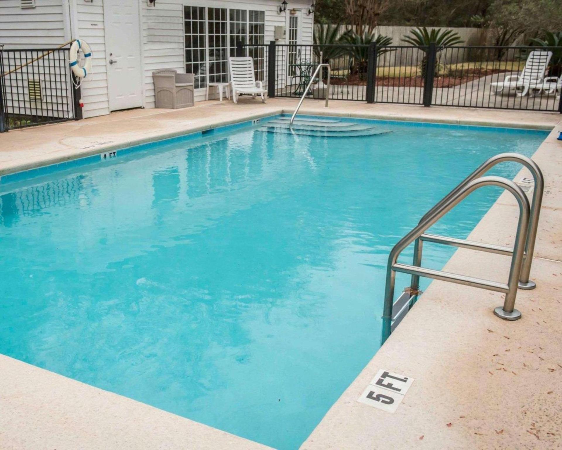 Quality Inn Lake City photo 13