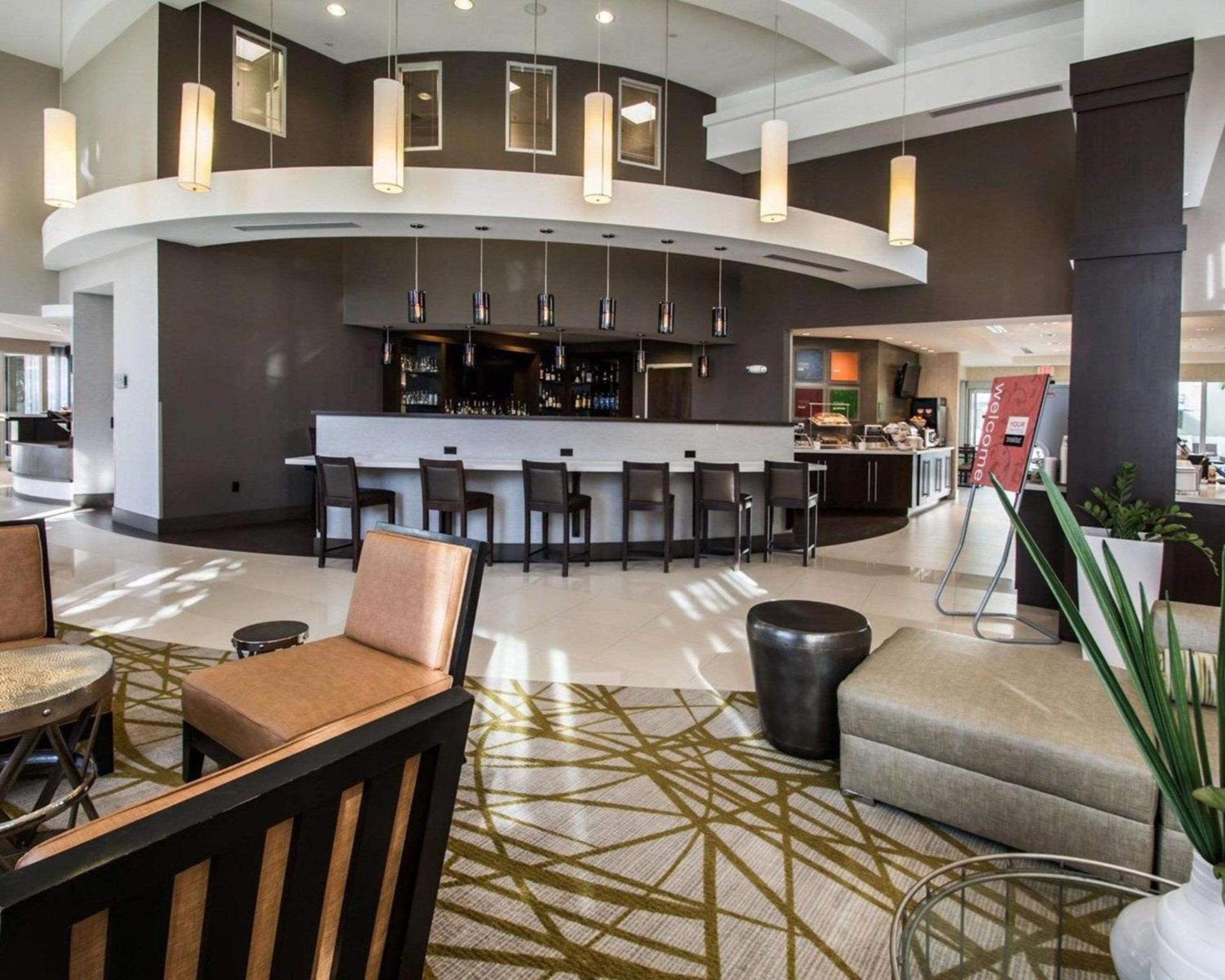 Comfort Suites Miami Airport North photo 6