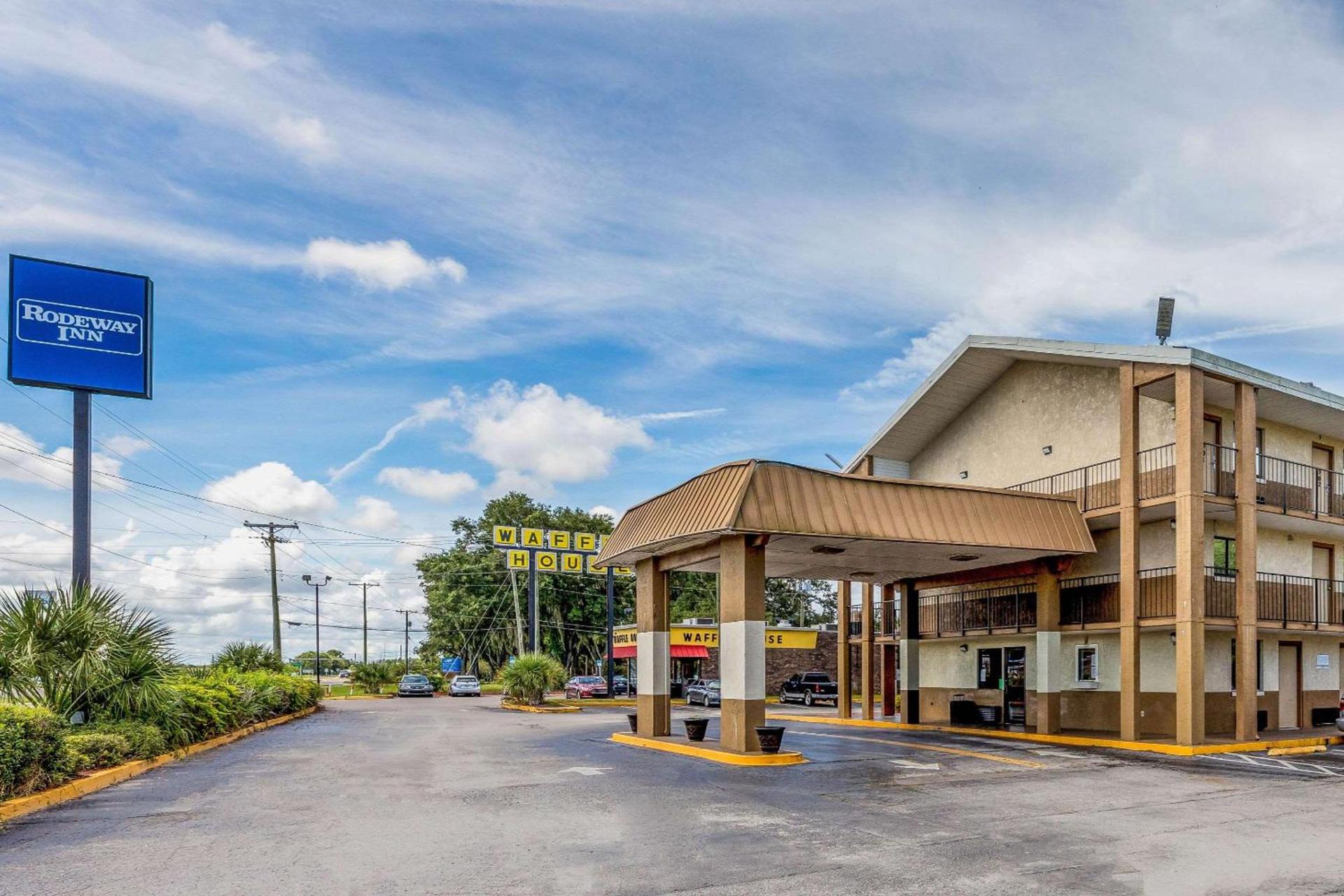 Rodeway Inn Fairgrounds-Casino photo 5