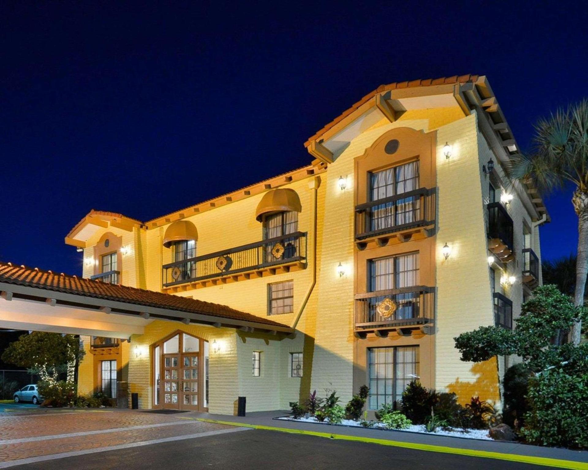 Rodeway Inn Near Ybor City - Casino photo 22