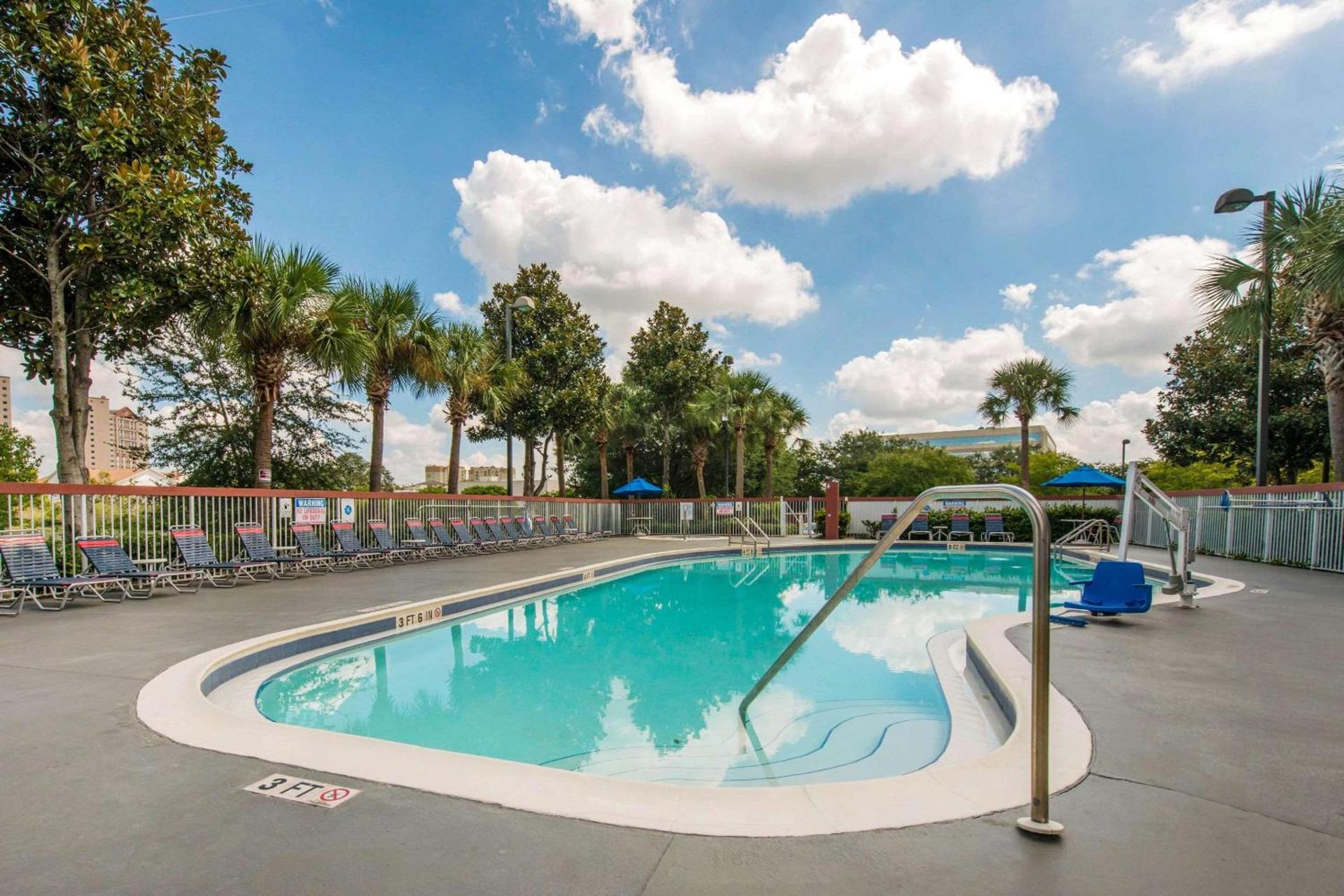 City Express by Marriott Orlando International Drive photo 56