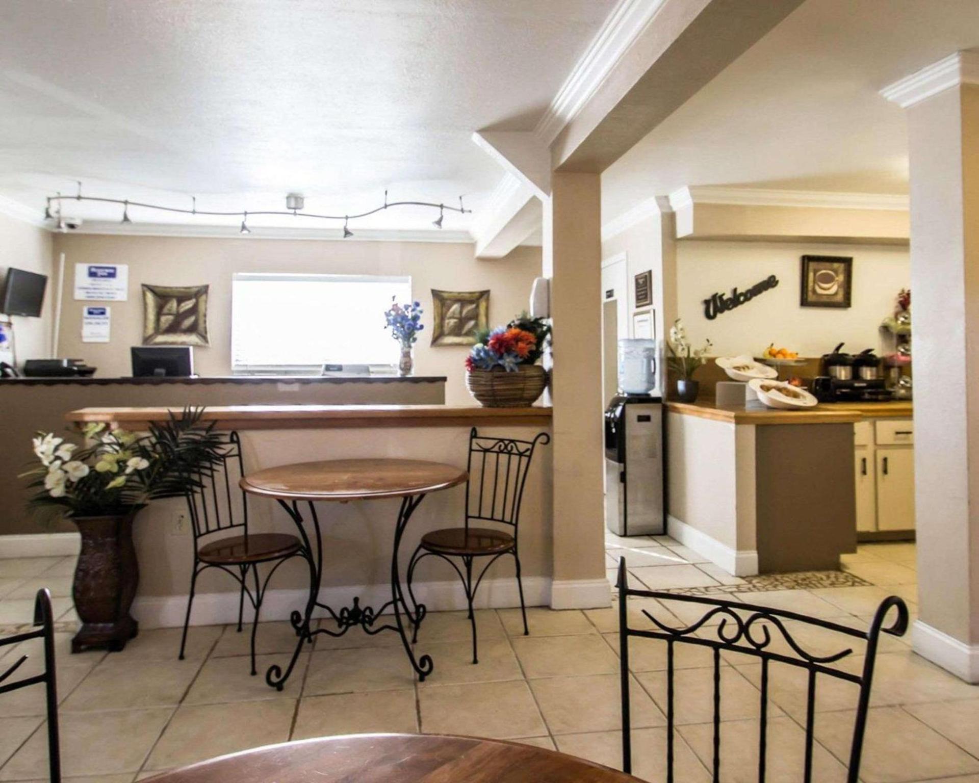 Rodeway Inn Apopka South photo 3