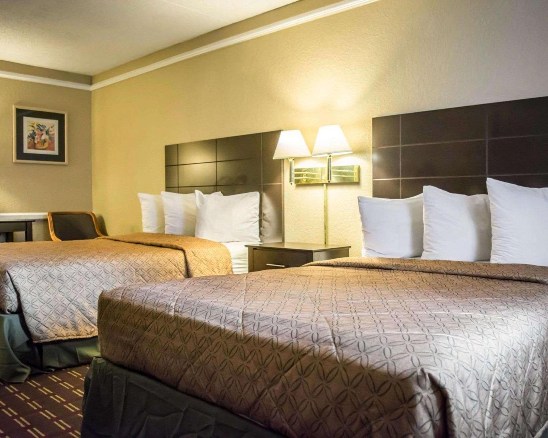 Rodeway Inn Near Ybor City - Casino photo 19