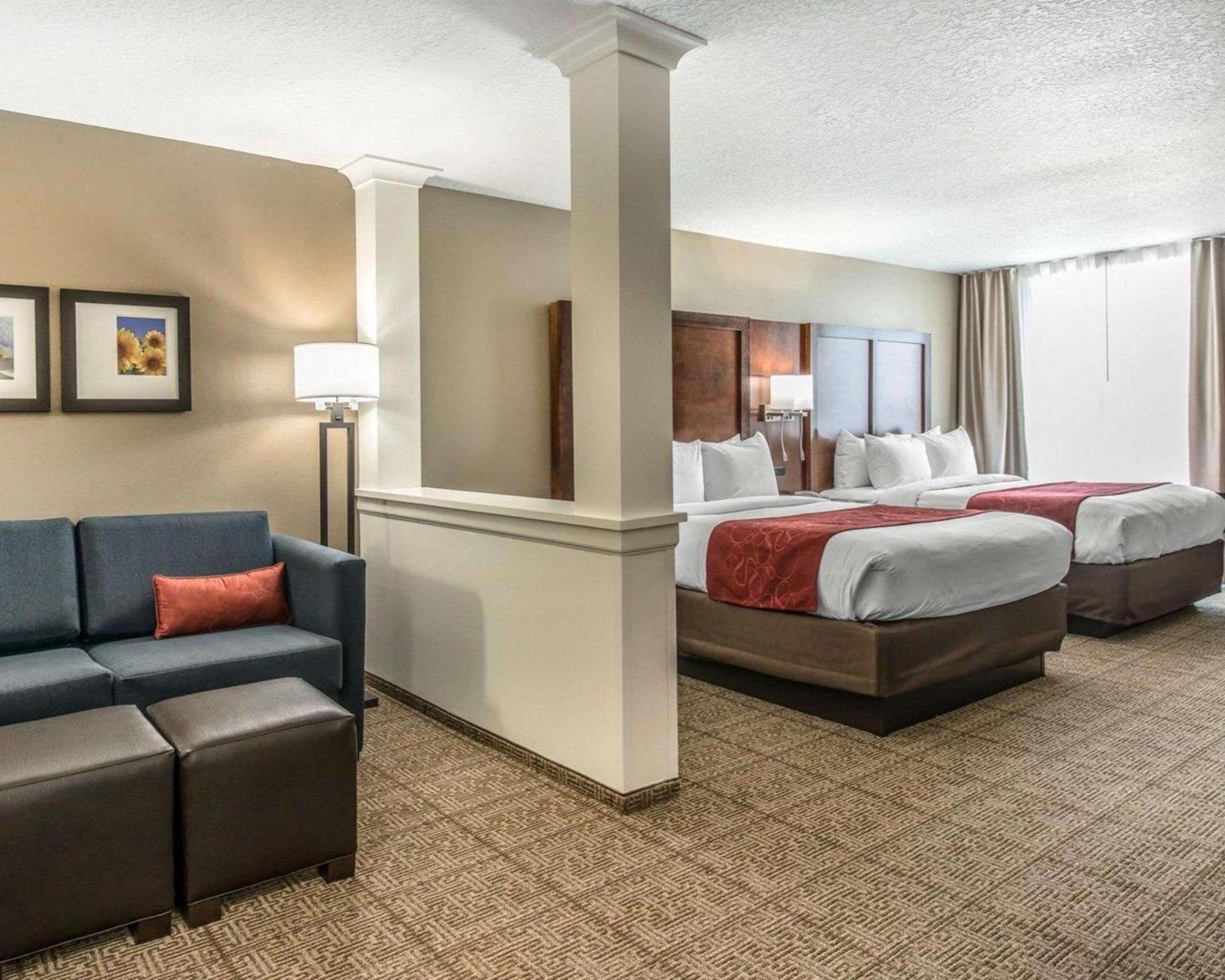 Comfort Suites Dunnellon near Rainbow Springs photo 12