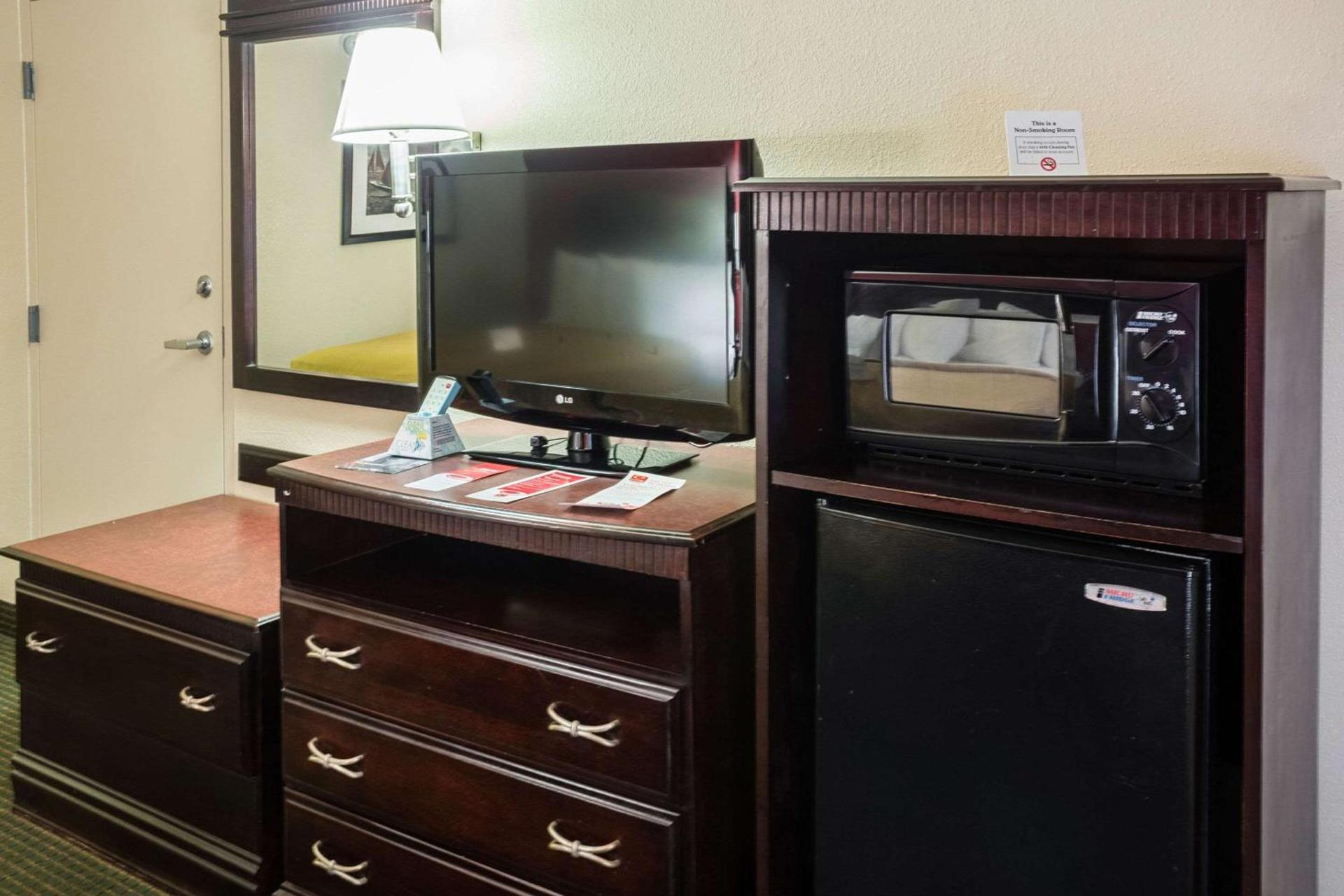 Econo Lodge Palm Coast Central photo 27