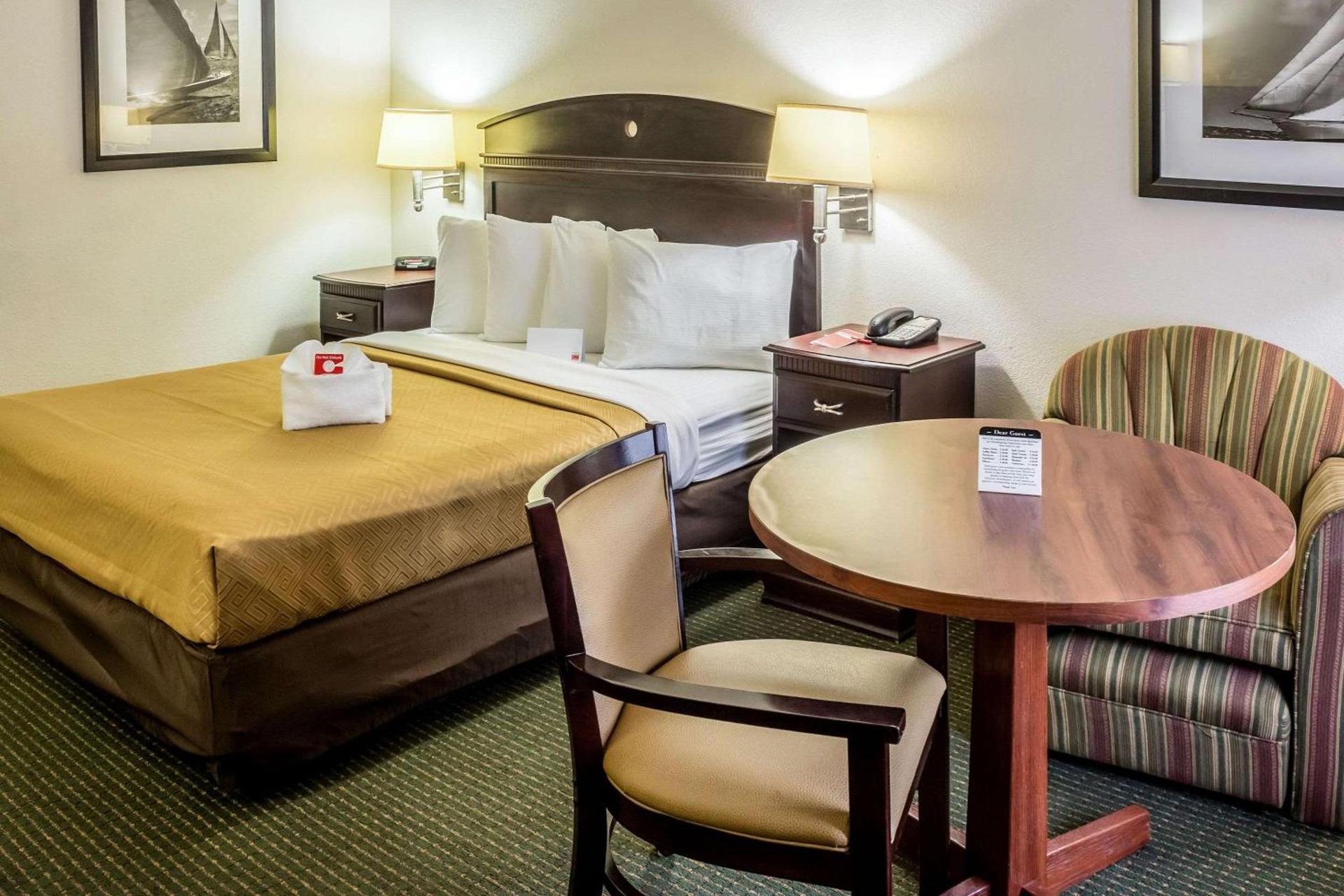 Econo Lodge Palm Coast Central photo 34