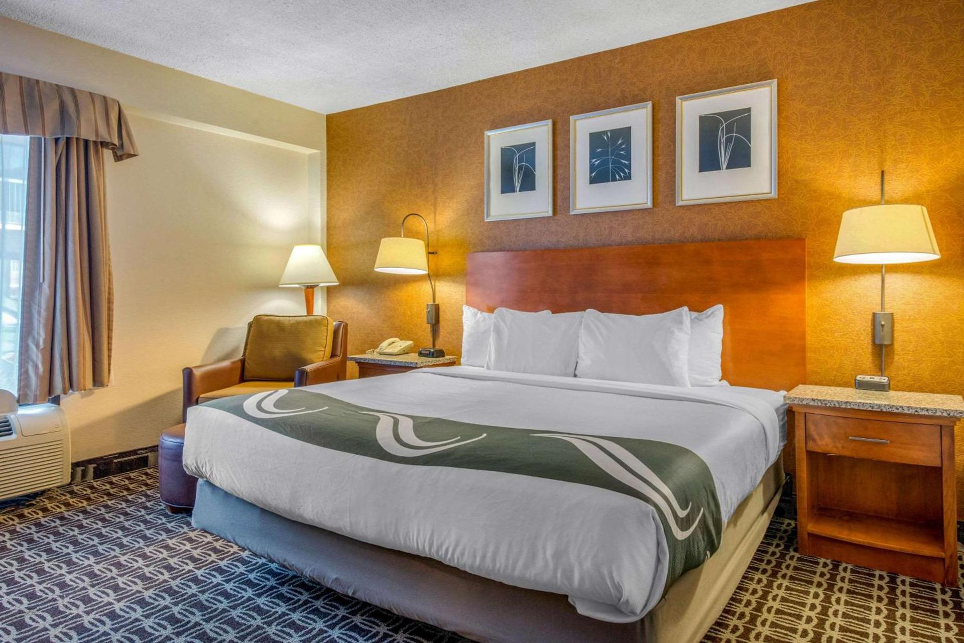 Quality Inn Savannah Historic District photo 10