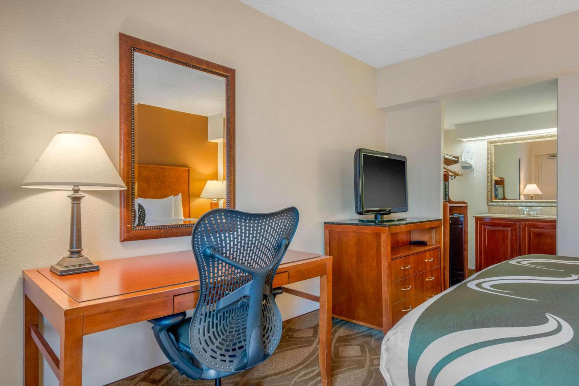 Quality Inn Savannah Historic District photo 14
