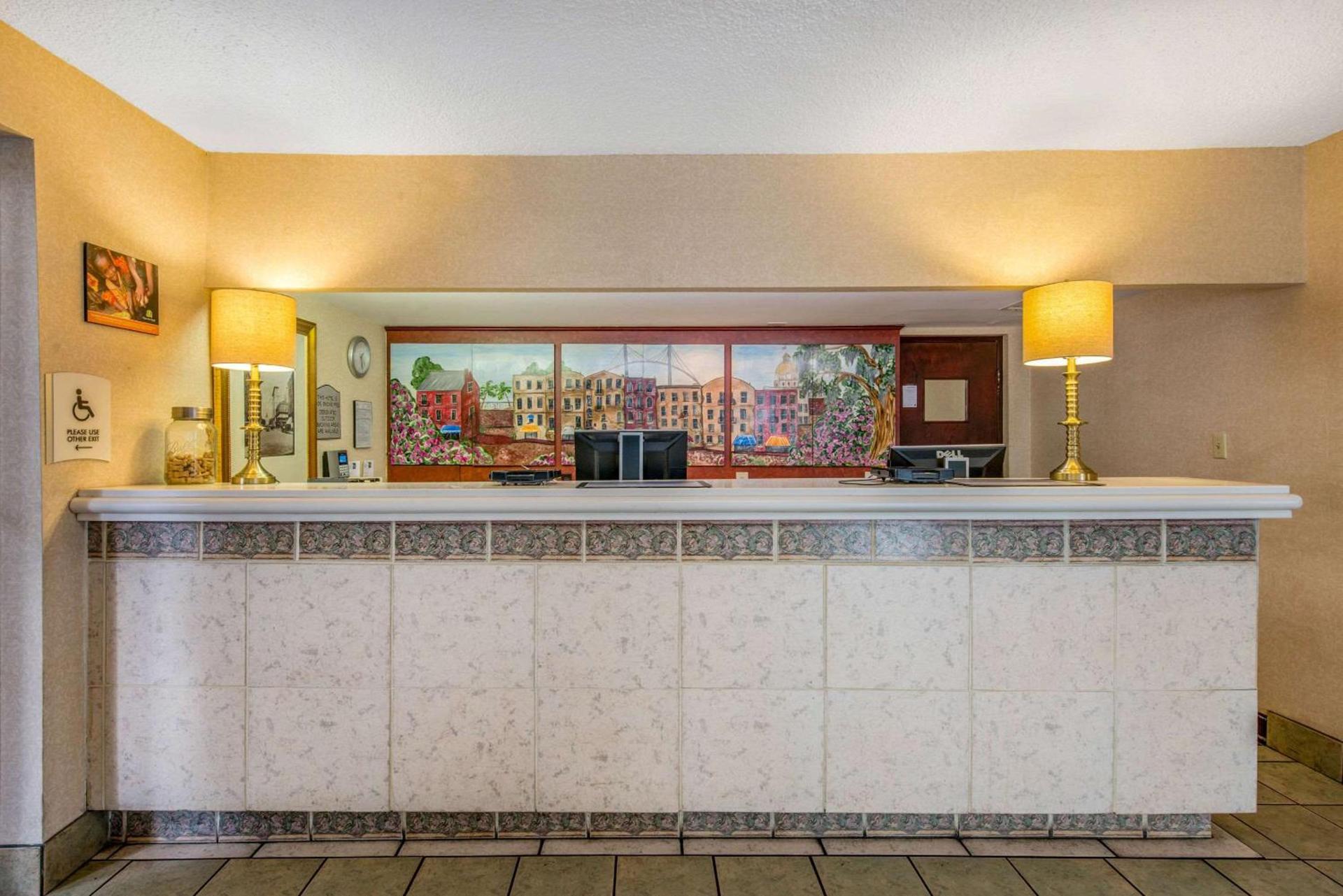 Quality Inn Savannah Historic District photo 5